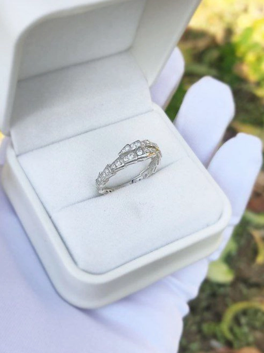 Серебряные кольца, серебро 925 пробы, (в форме змеи)