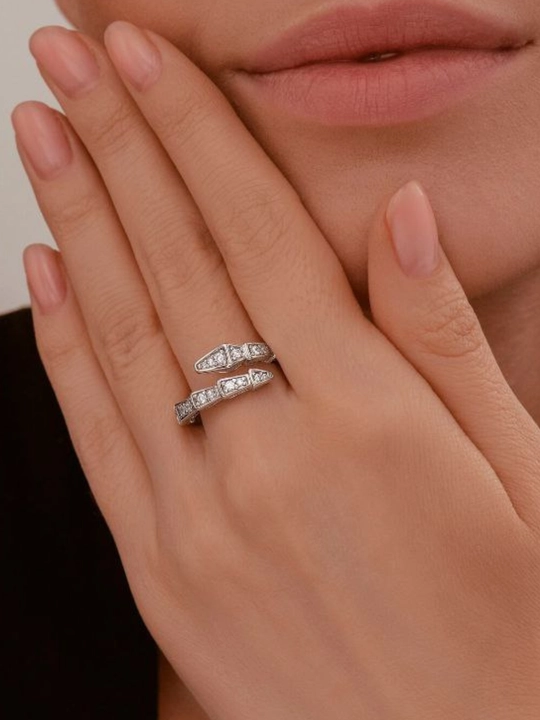 Серебряные кольца, серебро 925 пробы, (в форме змеи)