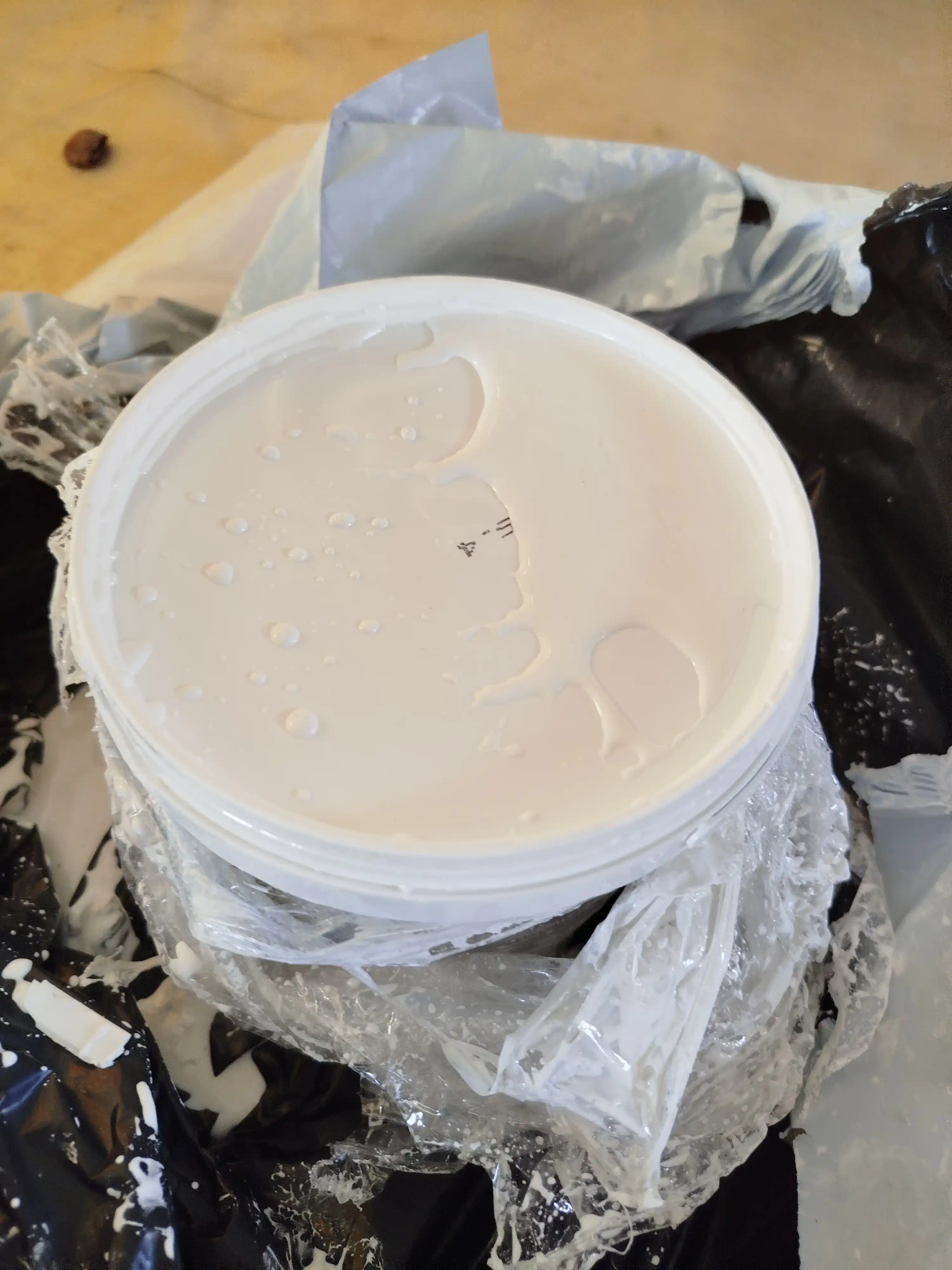Bog' oqlash Belissa, daraxt tanasini himoya qilish uchun, 1 kg