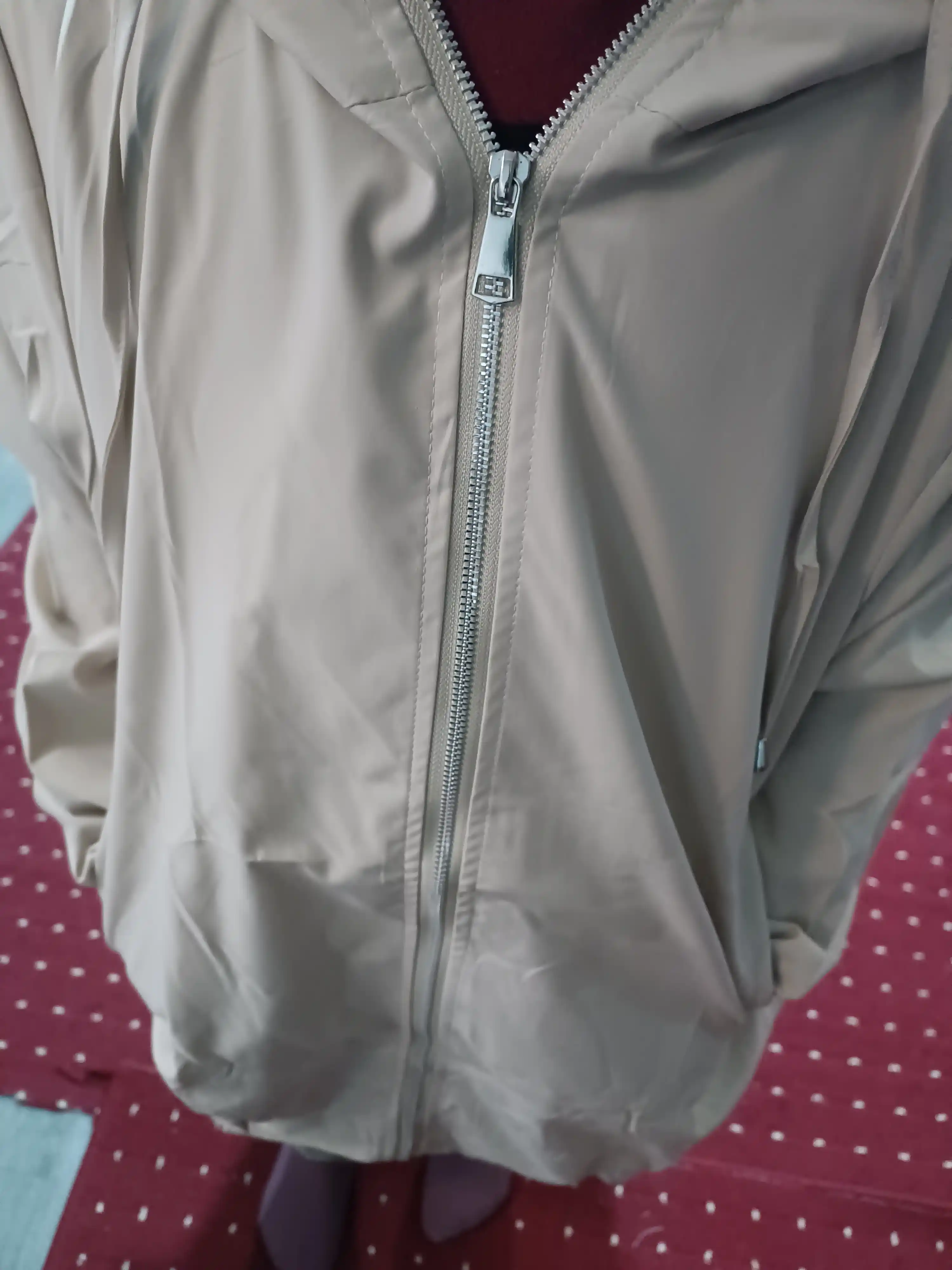 Kurtka ayollar astarli uzun, kapyushonli zamokli issiq vetrovka, tolstovka - EllyFashion