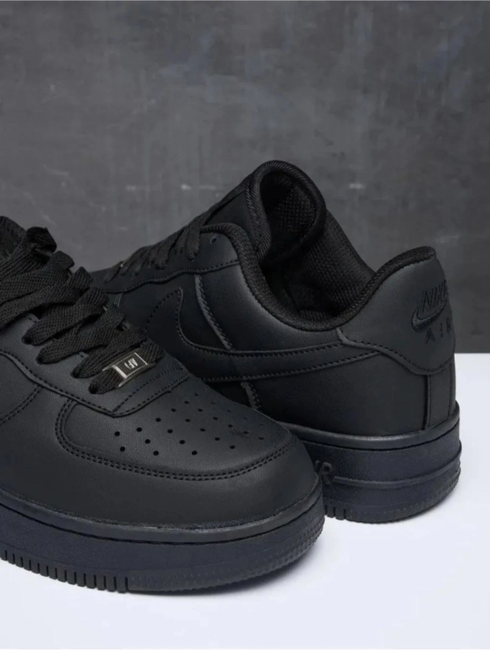 NIKE AIR FORCE 1  krossovkalari, sport, klassik, uniseks, 36 - 47, 4 fasl uchun