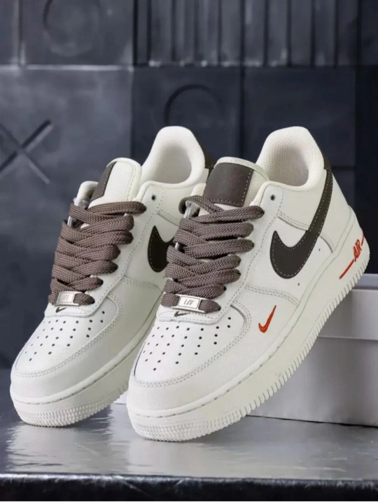 NIKE AIR FORCE 1  krossovkalari, sport, klassik, uniseks, 36 - 47, 4 fasl uchun - 