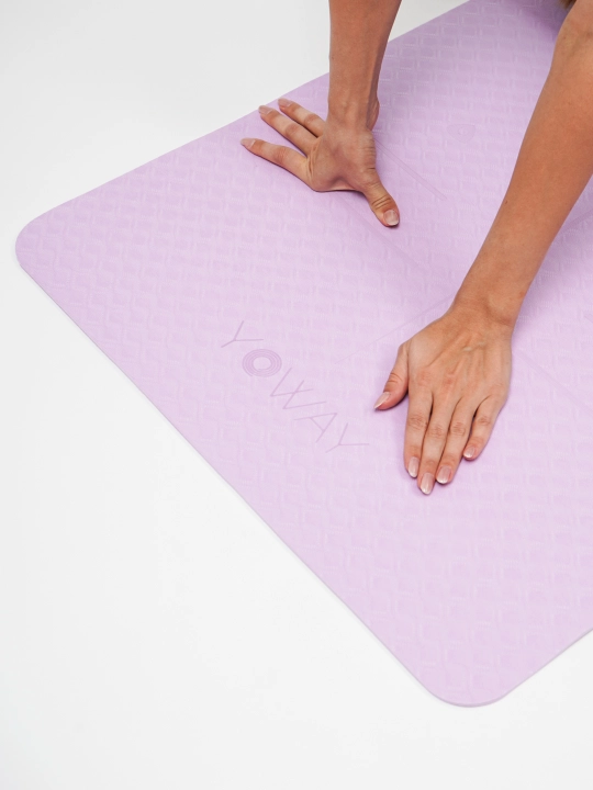 Yoga va fitnes uchun yengil gilamcha, TPE materiali