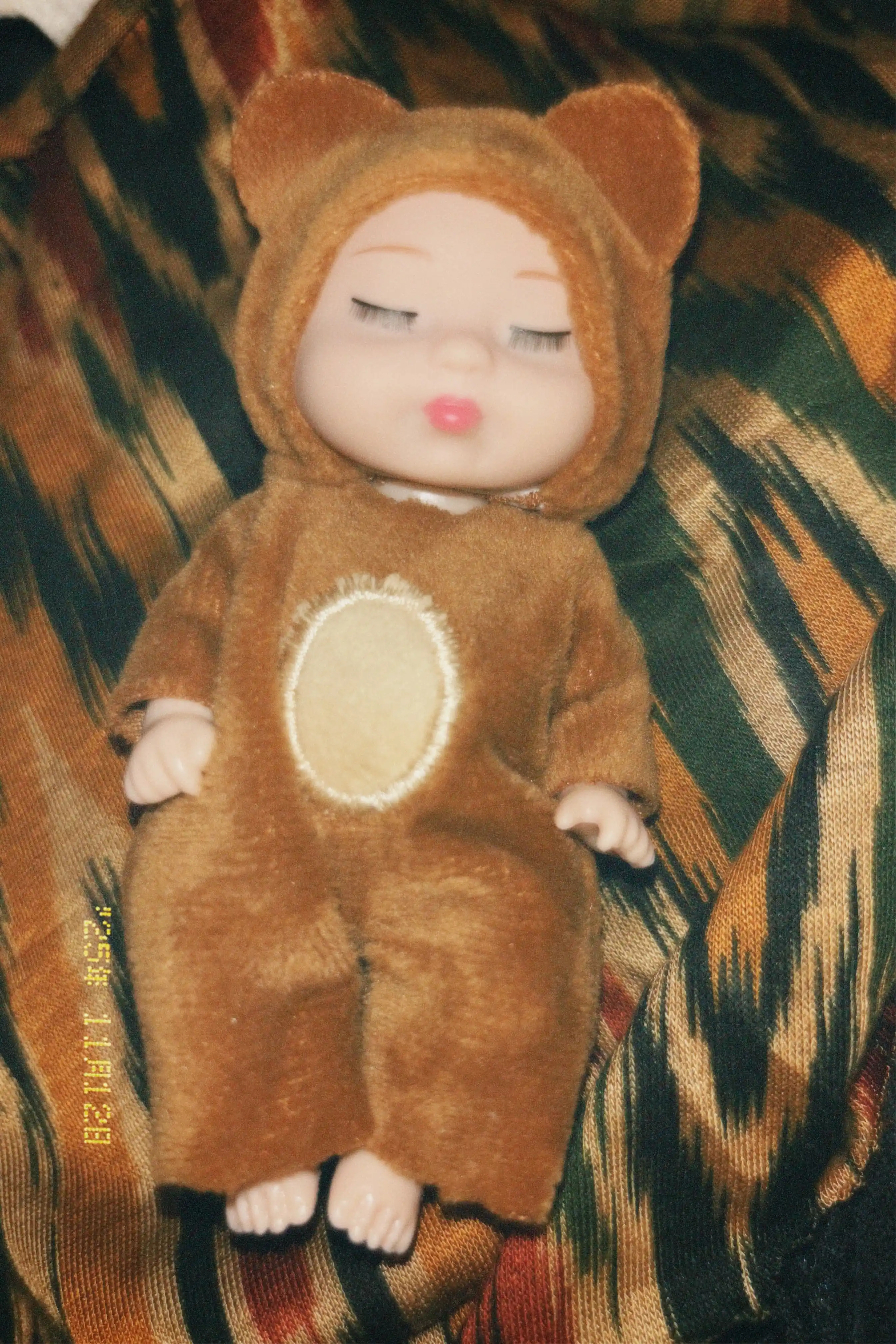Mini qo'g'irchoqlar, chaqaloqchalar, yumshoq oyinchoqlar