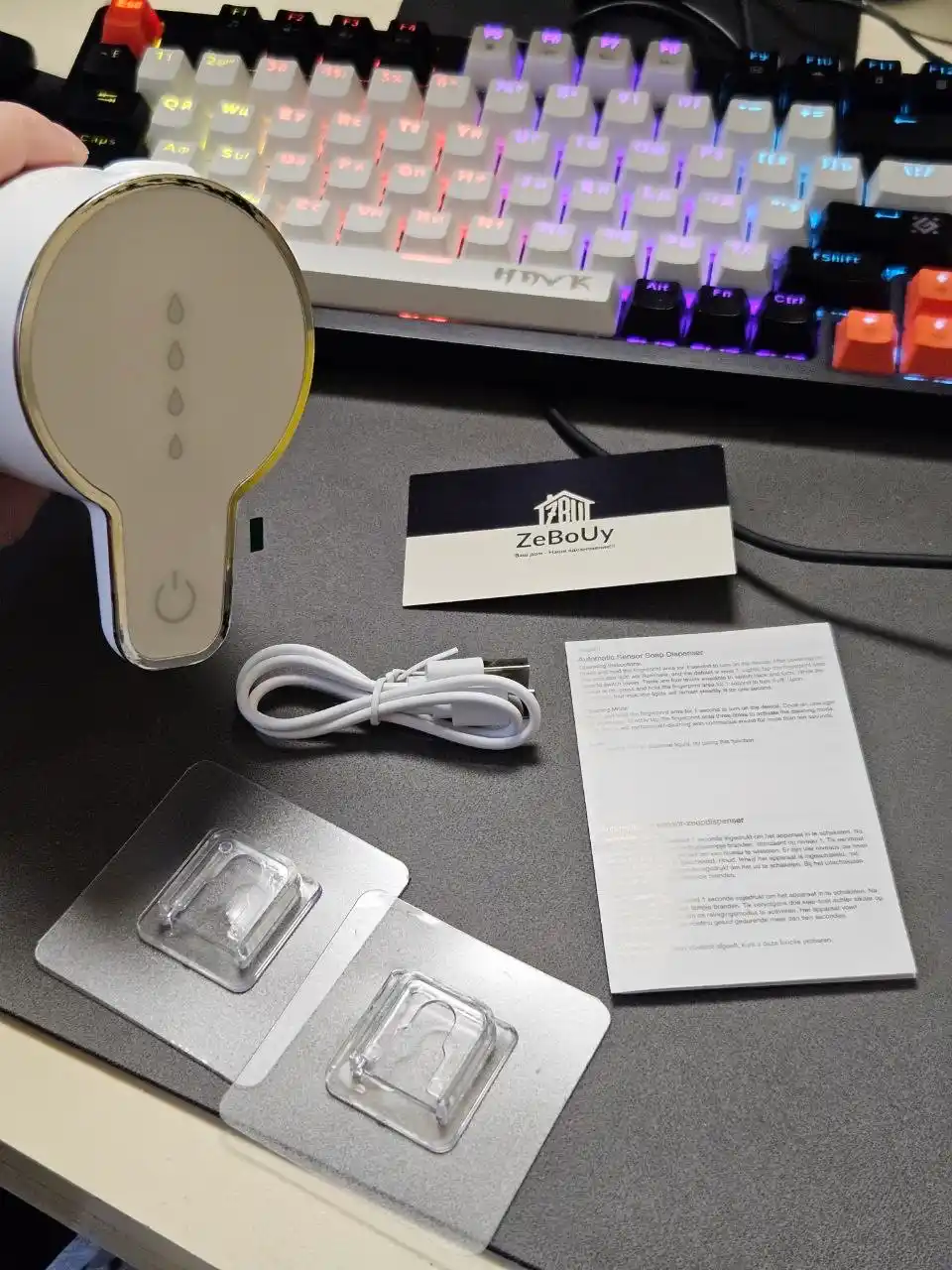 Sensorli sovun va pufak dozatori USB zaryadli kontaktsiz avtomatik model