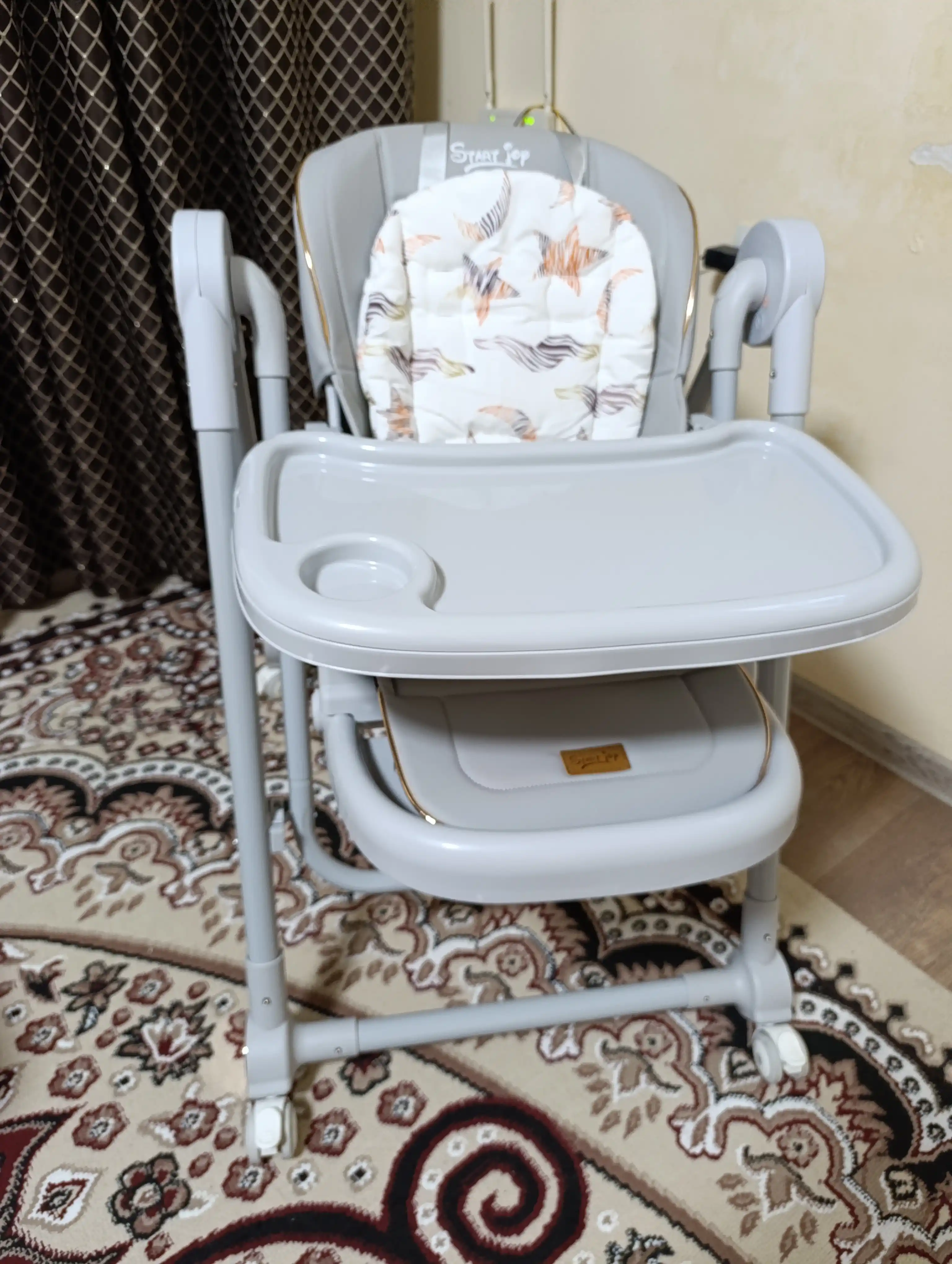 Детский стульчик для кормления+качеля 2/1 S700