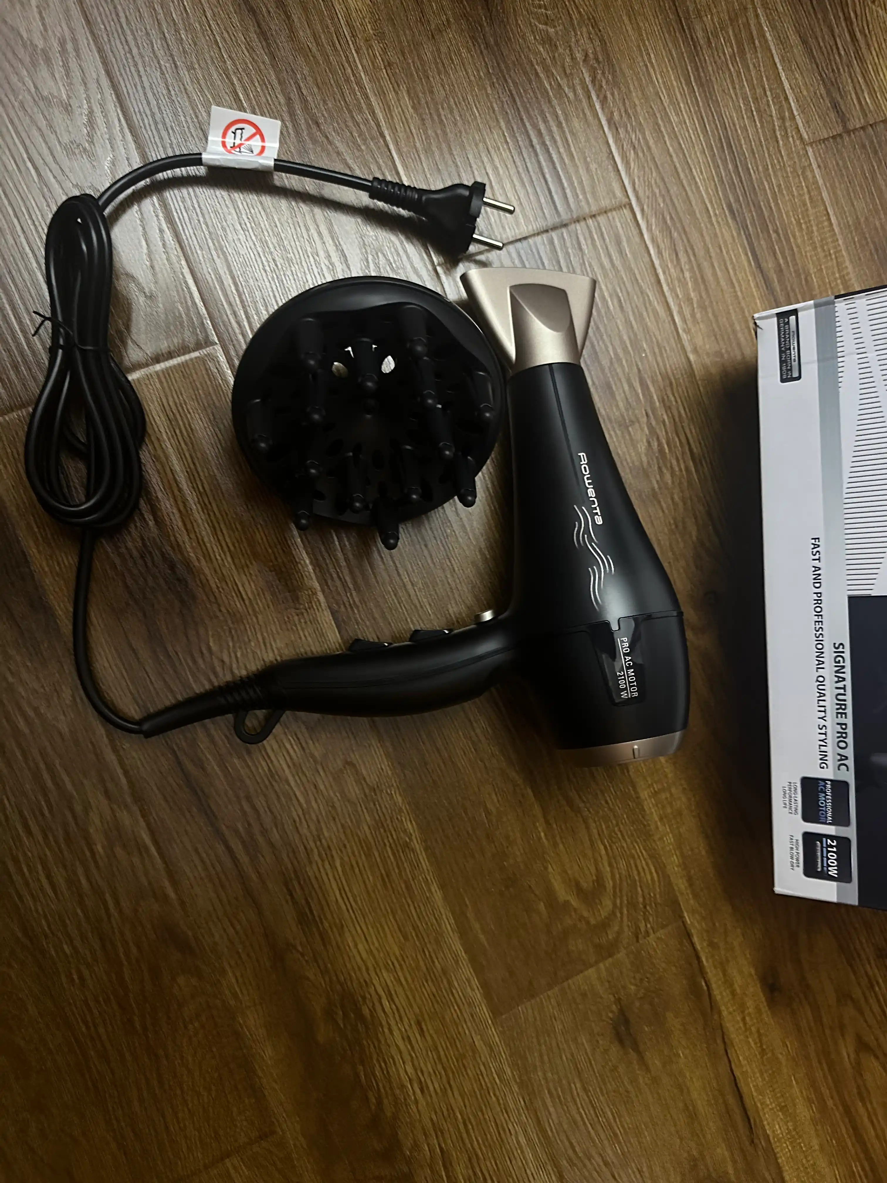 Фен Rowenta Signature PRO AC motor CV7827F0