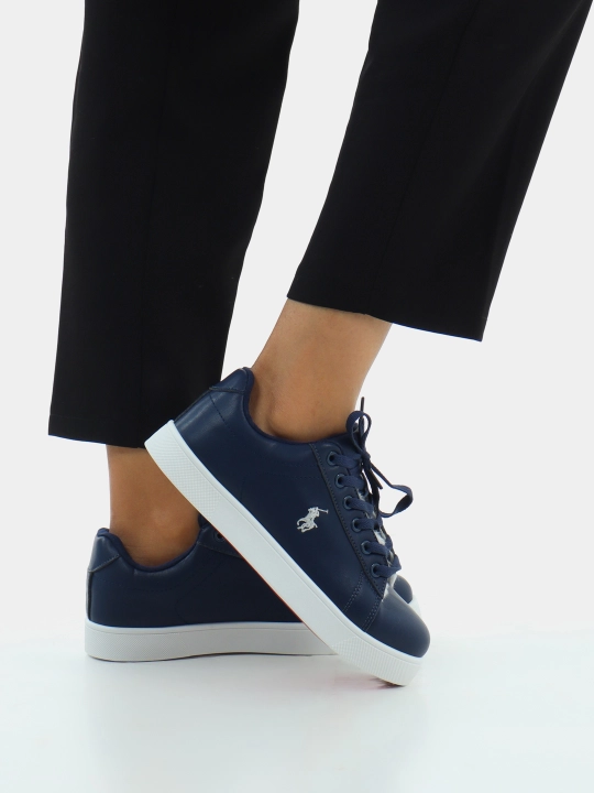 Sifati zo'r bo'lgan nachosli ayollar Louboutin krossovkalari. Olcham 36-41