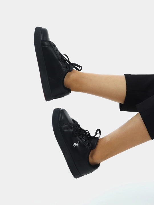Sifati zo'r bo'lgan nachosli ayollar Louboutin krossovkalari. Olcham 36-41