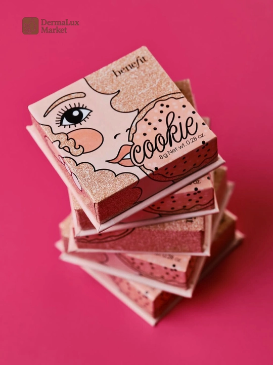Yuz uchun xaylayter —tabiiy effekt, kundalik va professional makiyaj uchun Benefit Cookie