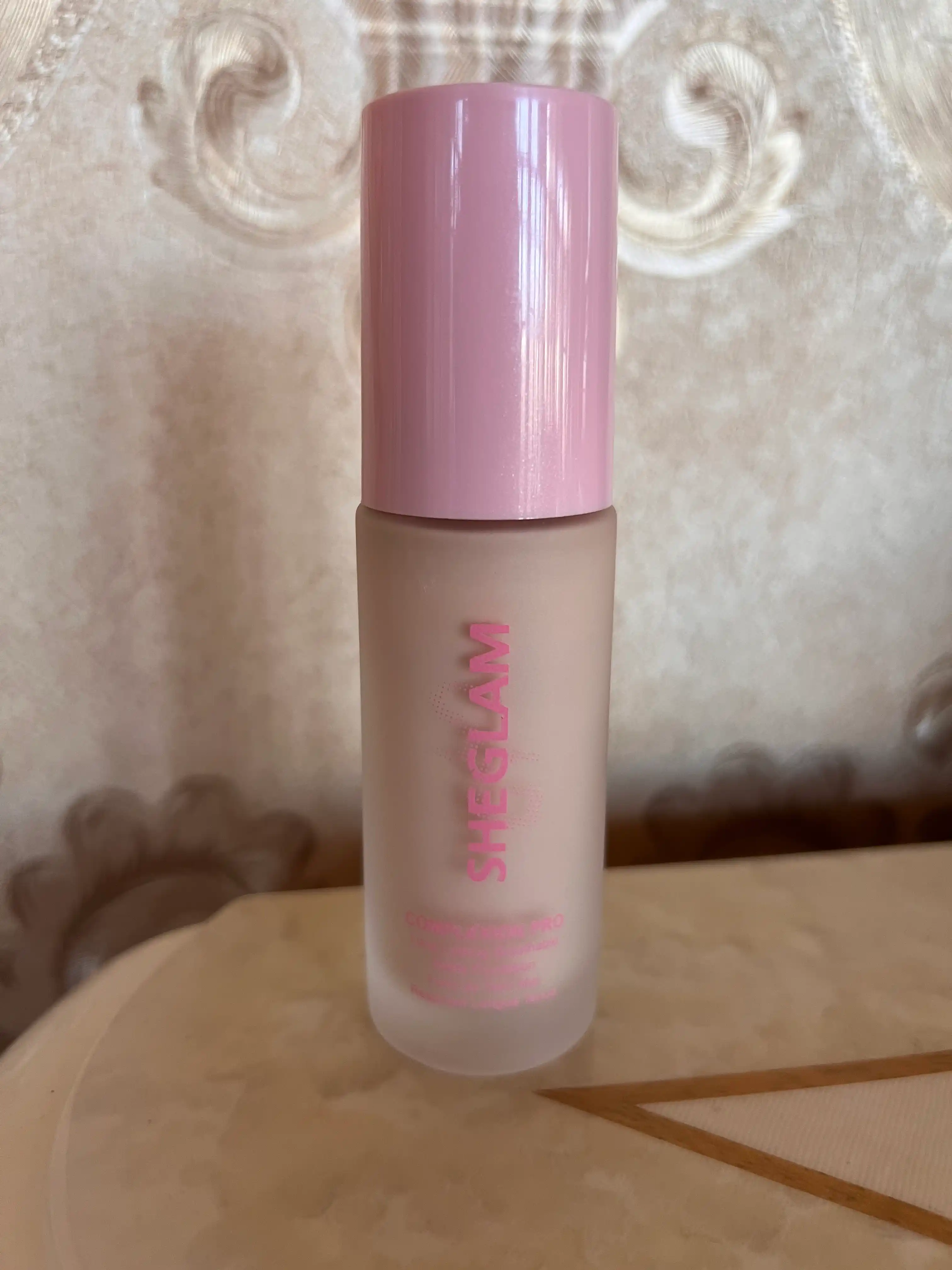 Sheglam tonal krem, barcha teri turlari uchun, tabiiy tus, 35 ml