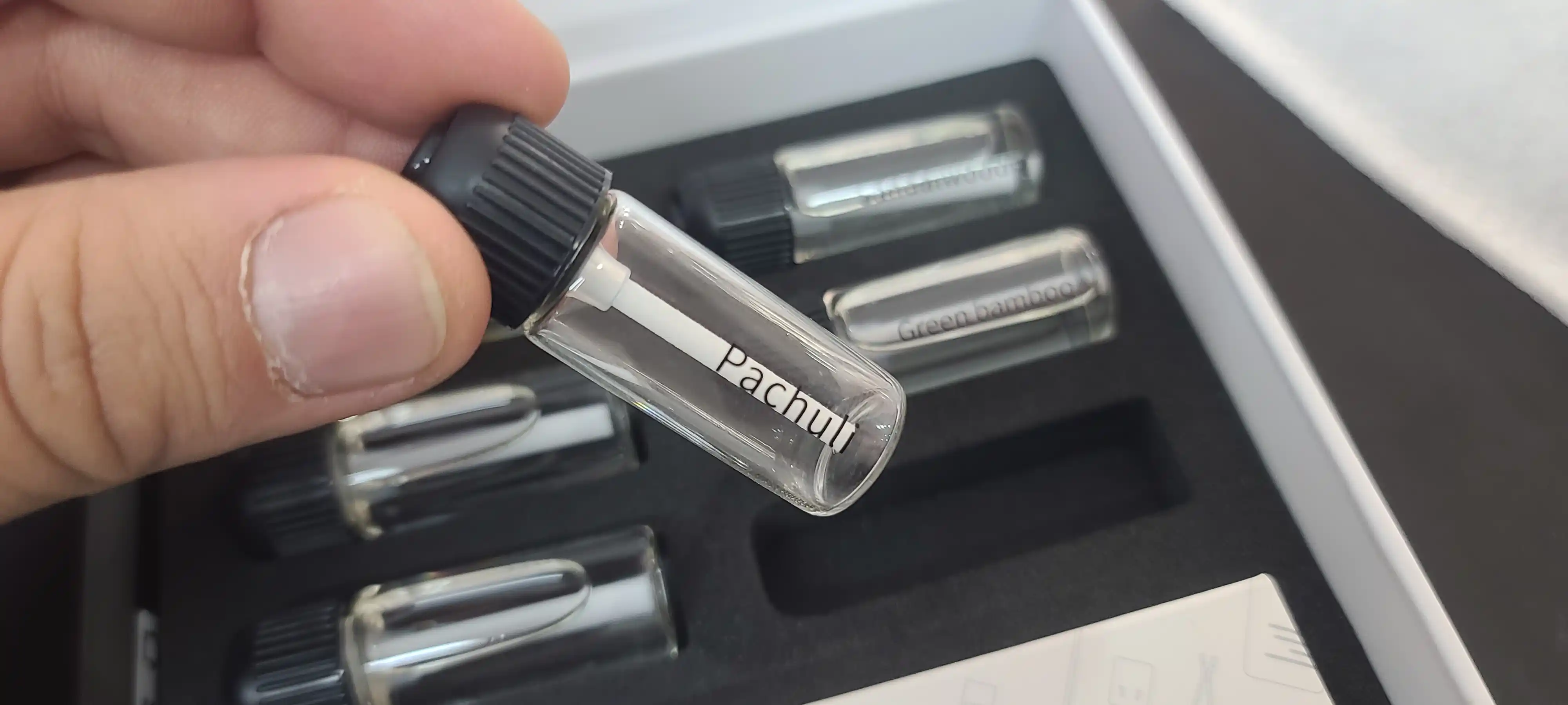 Автомобильный освежитель воздуха, электрический Ultrasonic, беспроводной, 6 ароматов