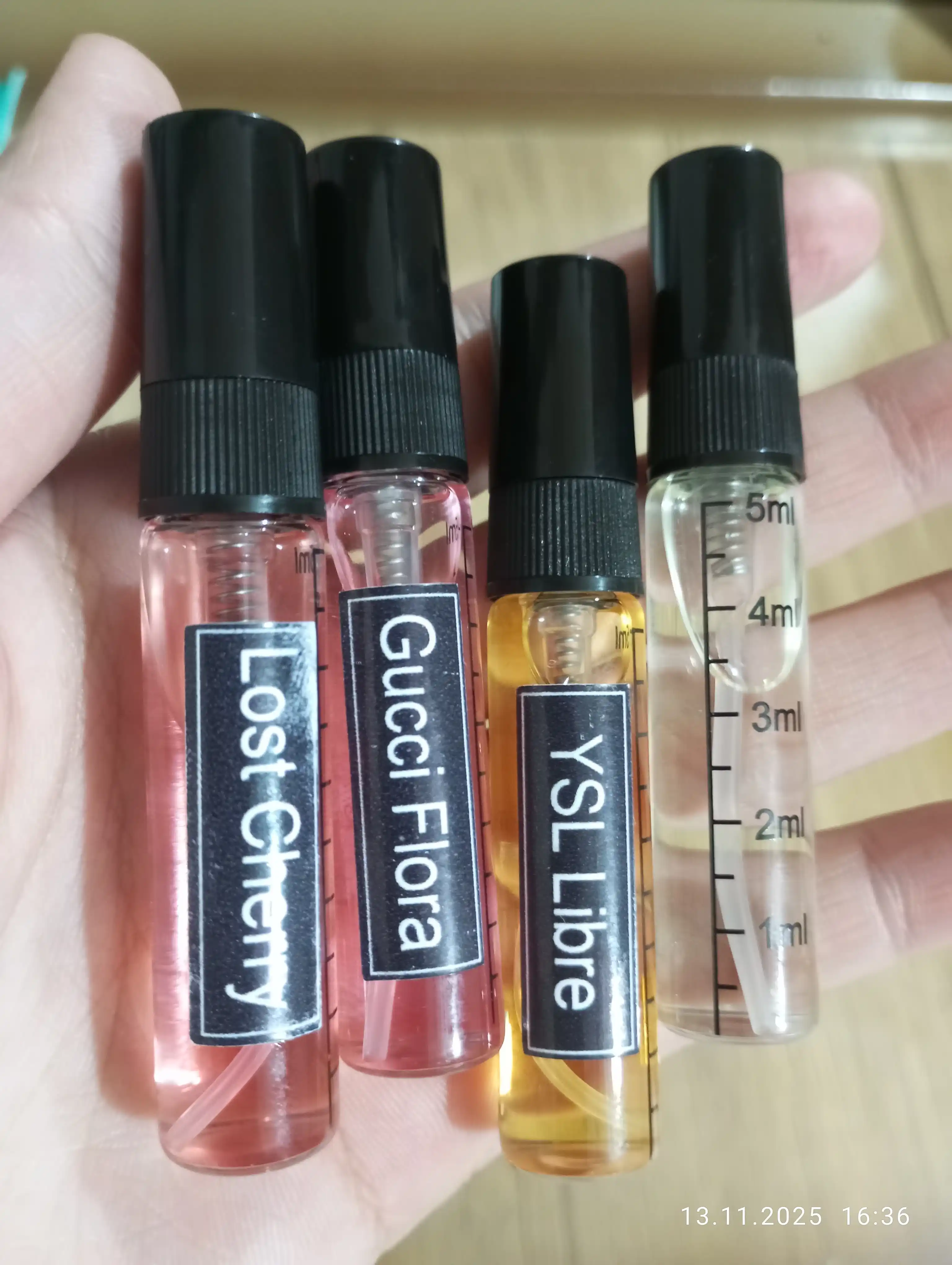 Parfyumlangan suv ayollar uchun Eclat Weekend Parfum De, probnik 100/10/5 ml