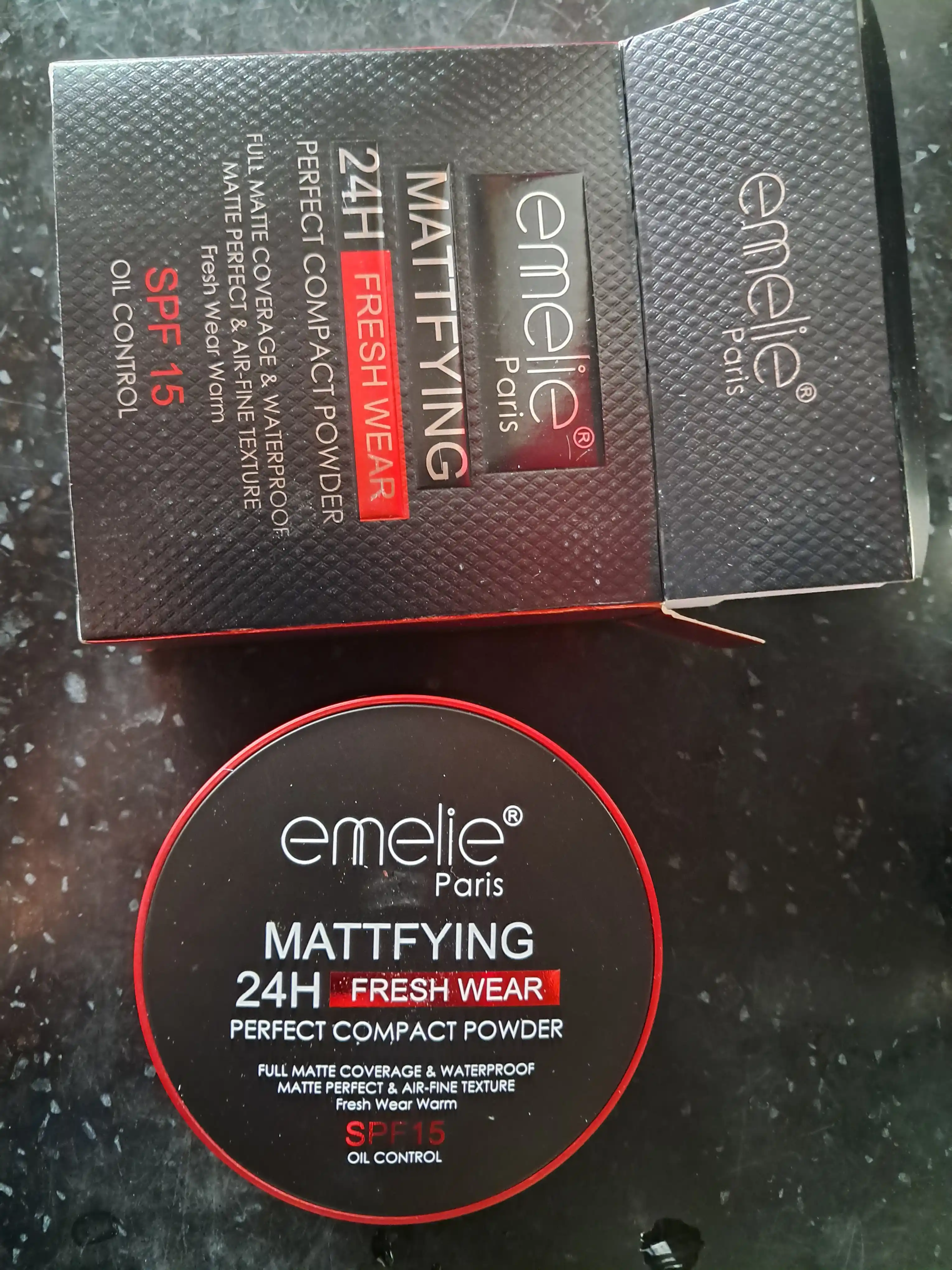 Emelie matlovchi upa, 02,  24 soat mat tekislaydi, SPF 15