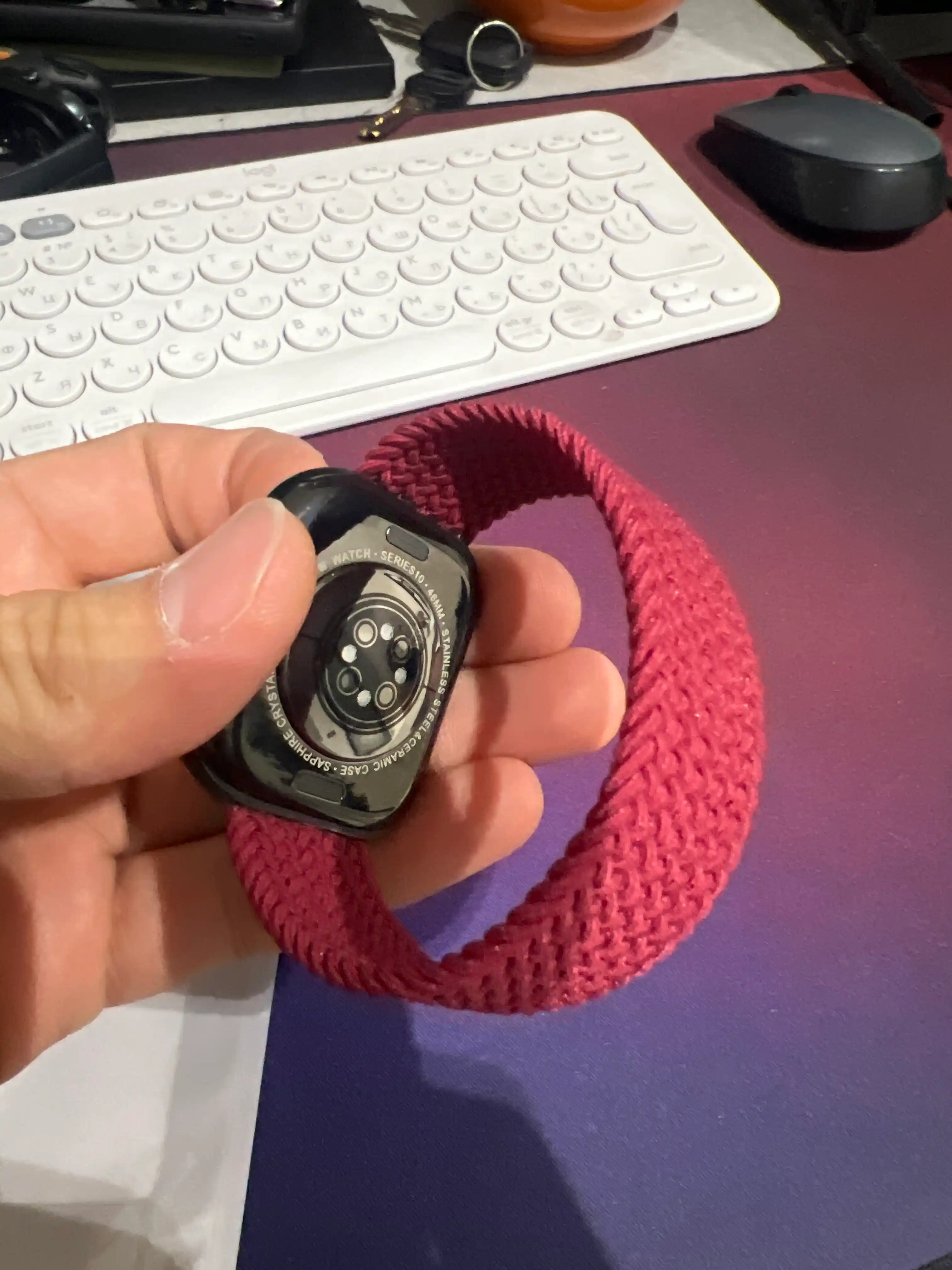 Ремешок для Apple Watch "Solo Loop"