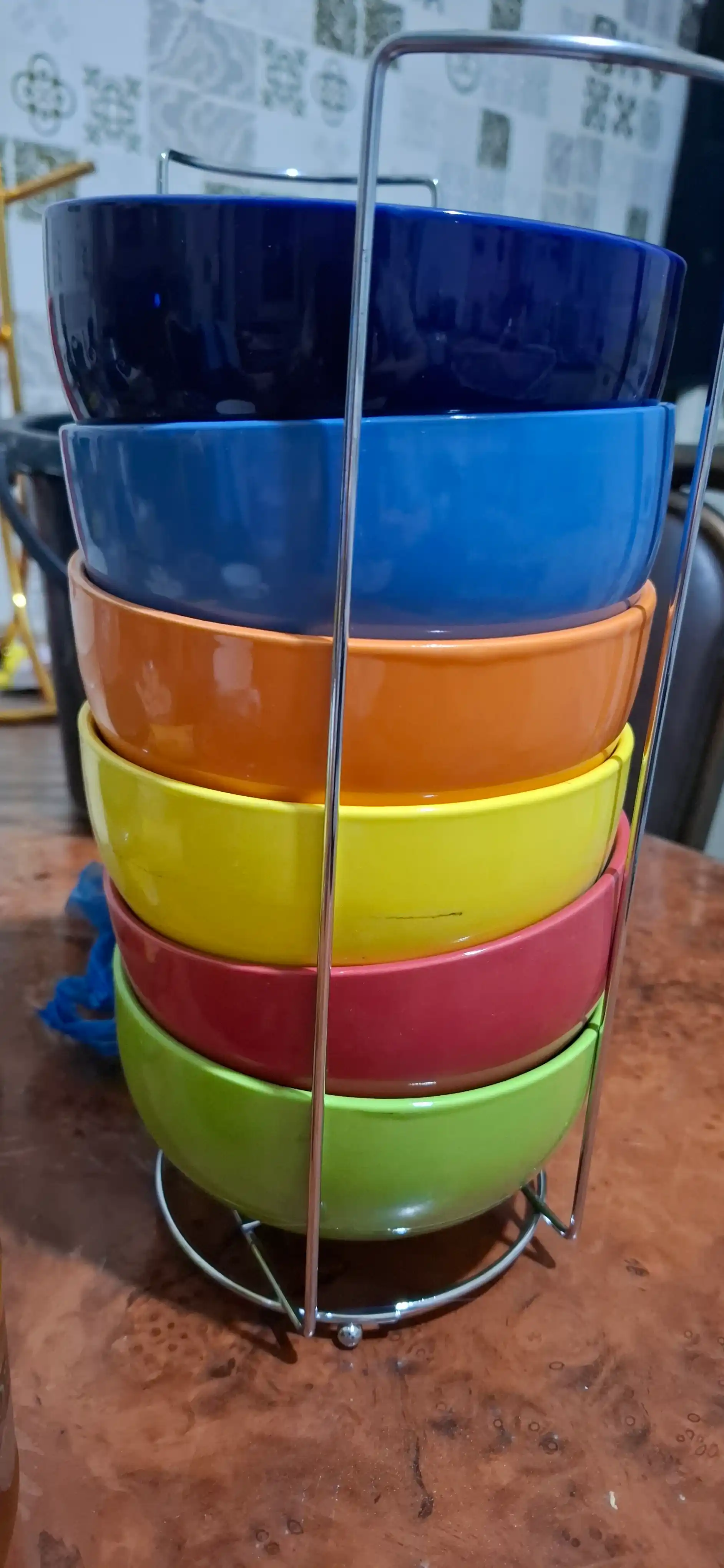 Stendli ko'p rangli kosalar to'plami, 500 ml, 6 dona