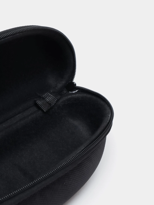 Ishonchli va sifatli ko‘zoynak sumkasi OptiCase Bag