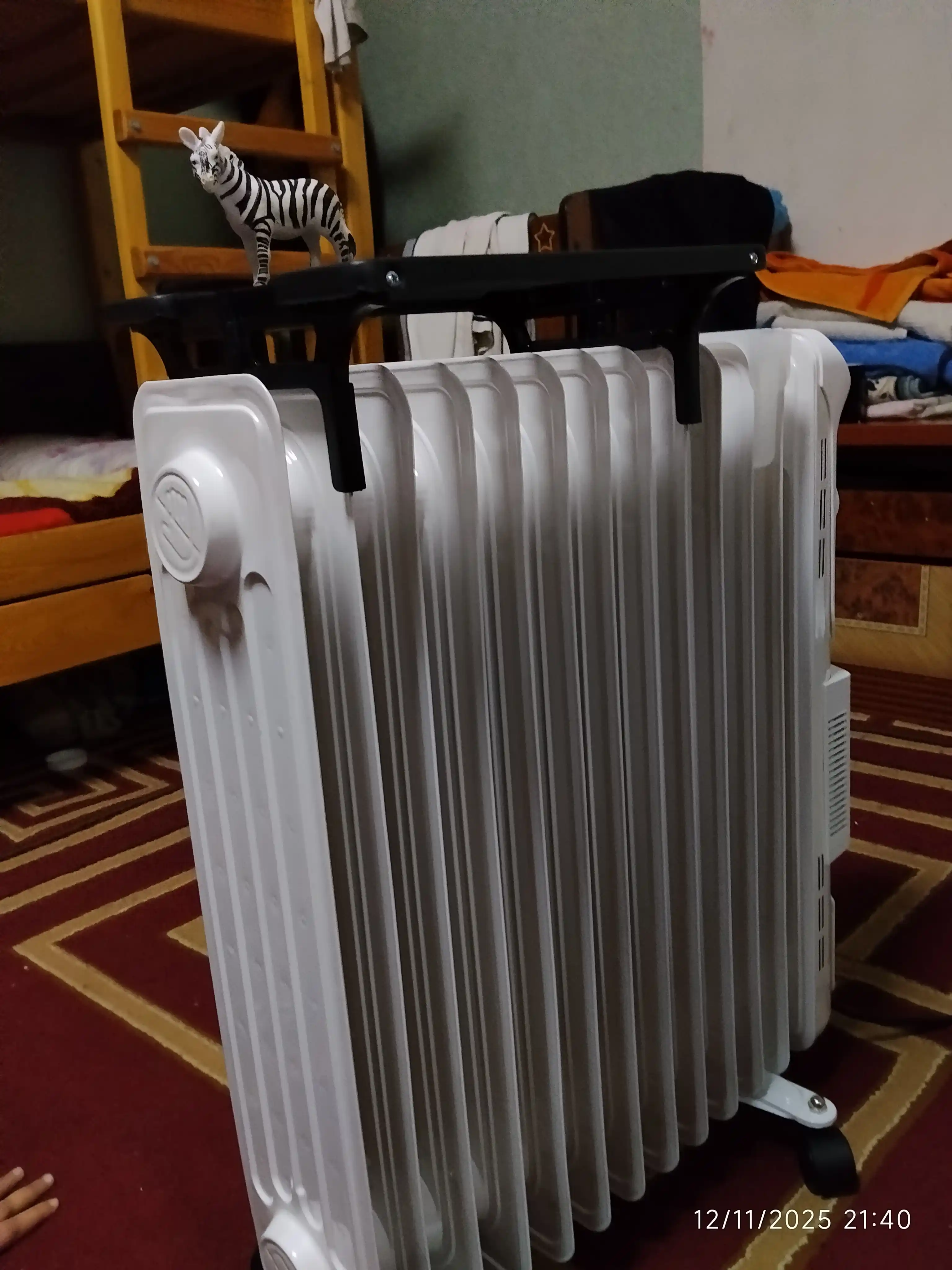 NIKAI moyli isitgichi, termo-puflanadigan pech + quritgich, 13 ta qovurg‘a, 30 kv.m gacha