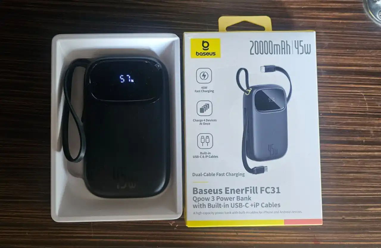Baseus power bank QPow 3 45W EnerFill FC31, zaryadlash indikatori, o‘rnatilgan kabel bilan