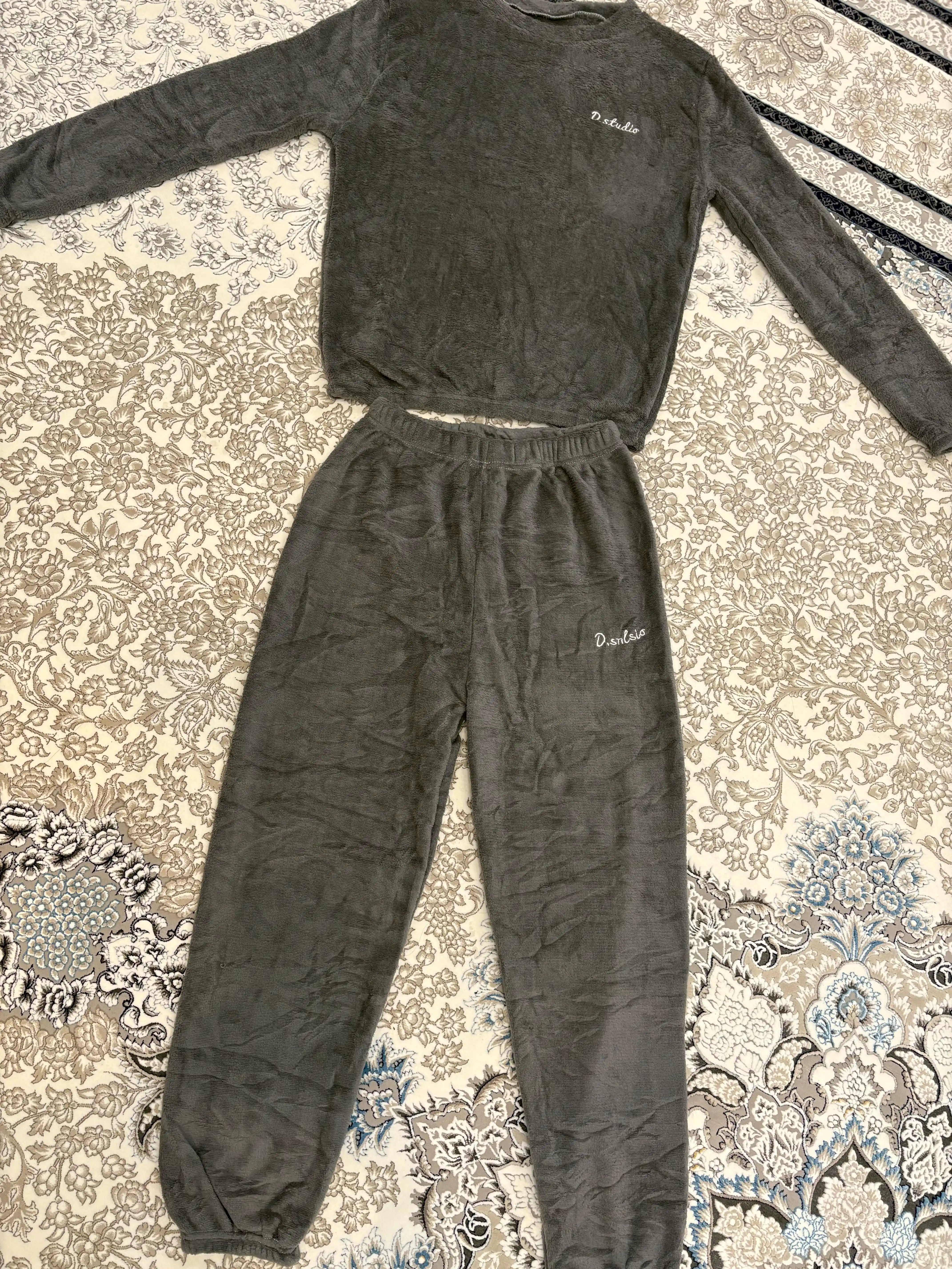 Ayollar va qizlar uchun pijama, uy kiyimi, qishgi pijama dvoyka komplekt