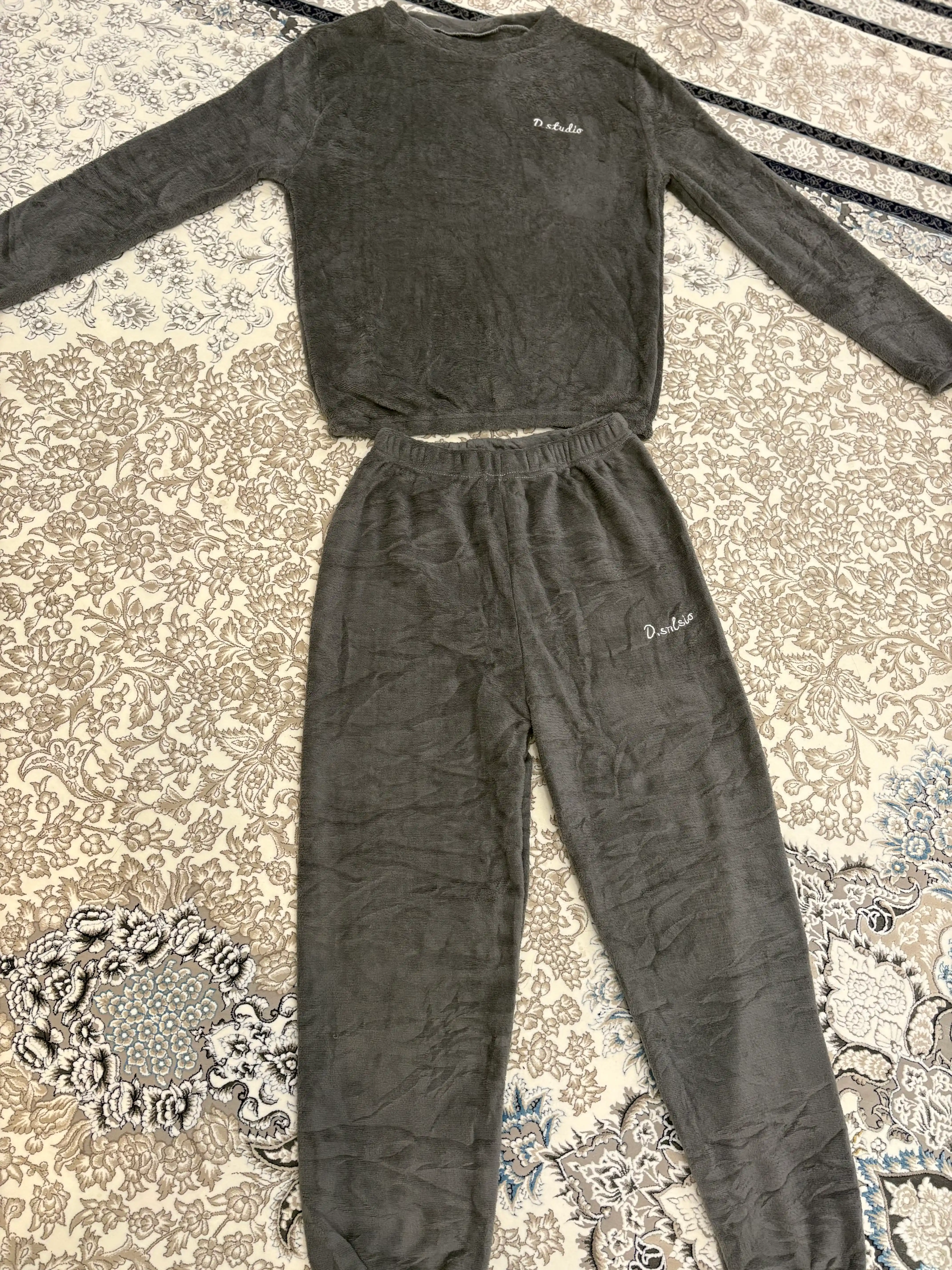 Ayollar va qizlar uchun pijama, uy kiyimi, qishgi pijama dvoyka komplekt