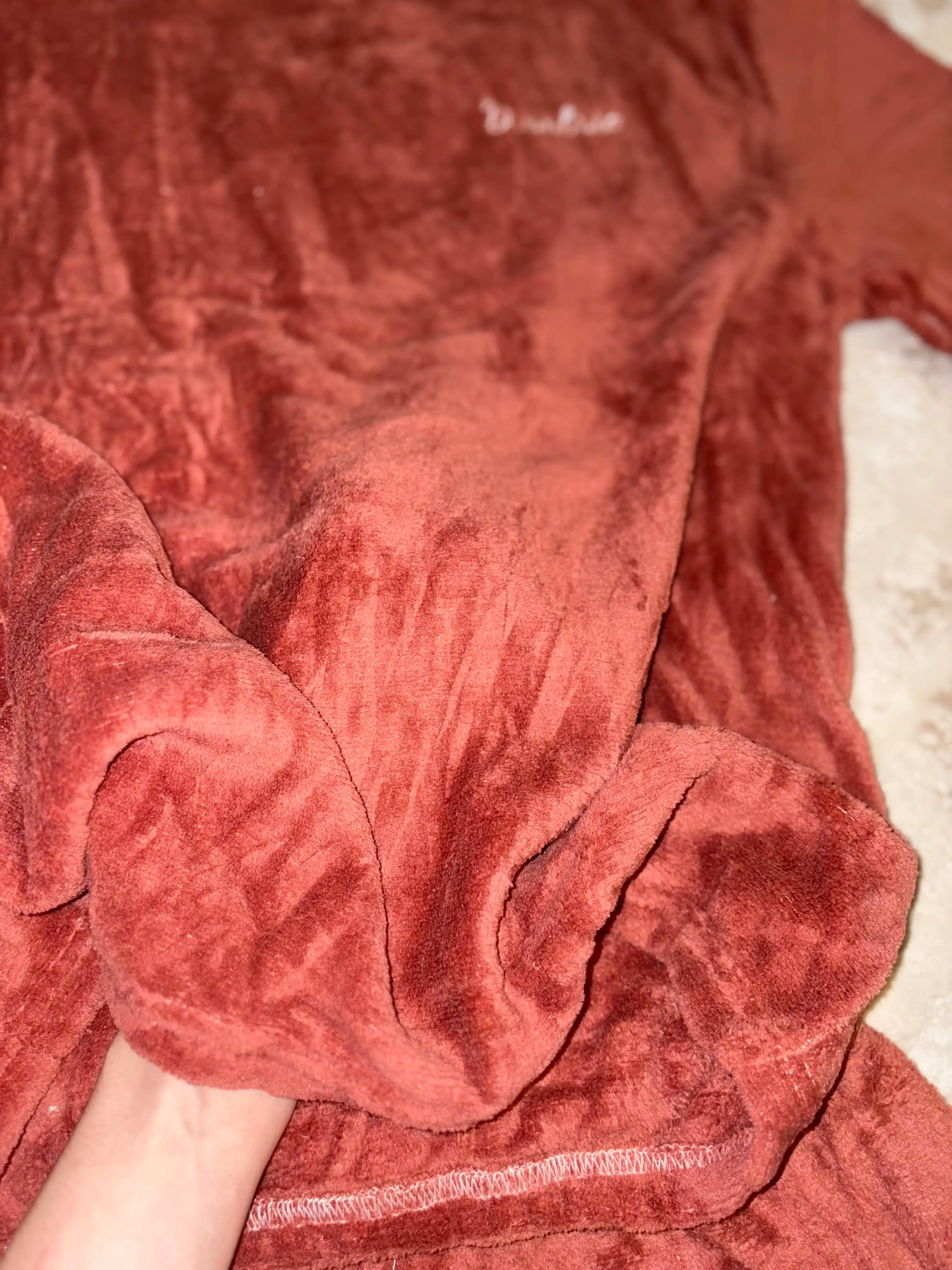 Ayollar va qizlar uchun pijama, uy kiyimi, qishgi pijama dvoyka komplekt