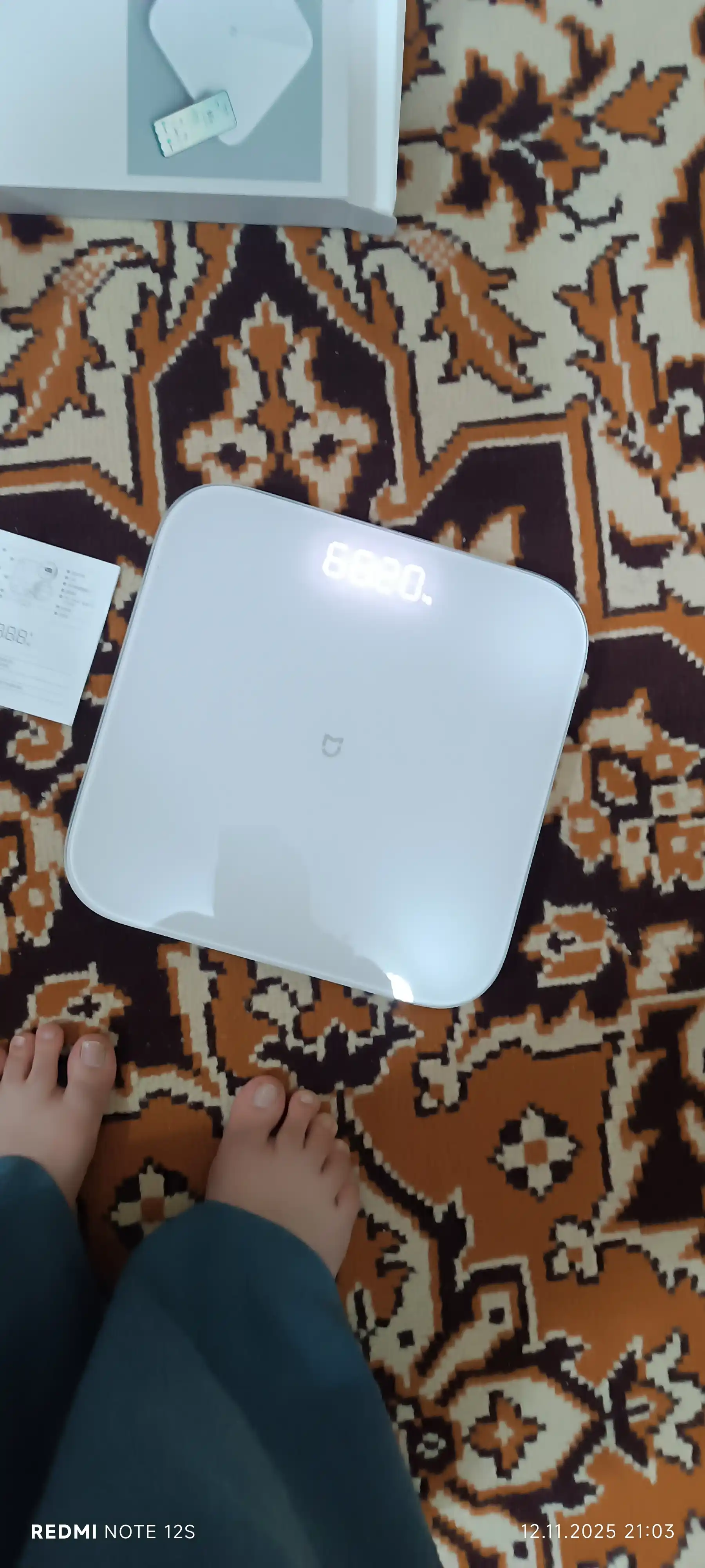 Aqlli pol elektron tarozi Xiaomi Mi Smart Scale 2, S200