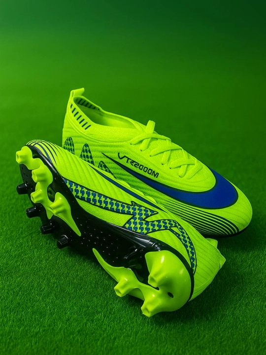 Professional futbol butsilari – yengil, qulay va kuchli