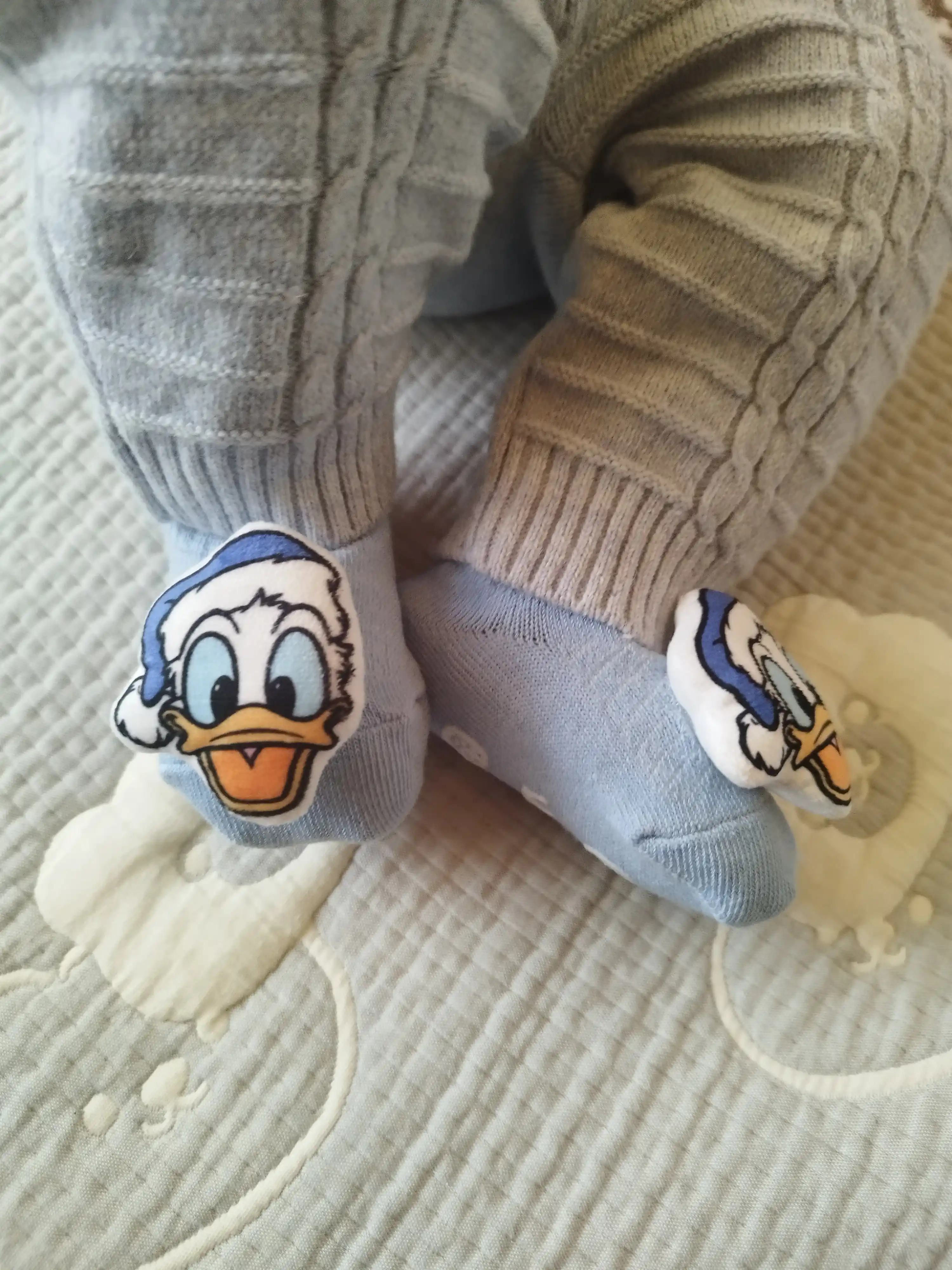 Chaqaloqlar uchun Disney qahramonlari bilan pinétkalar to‘plami