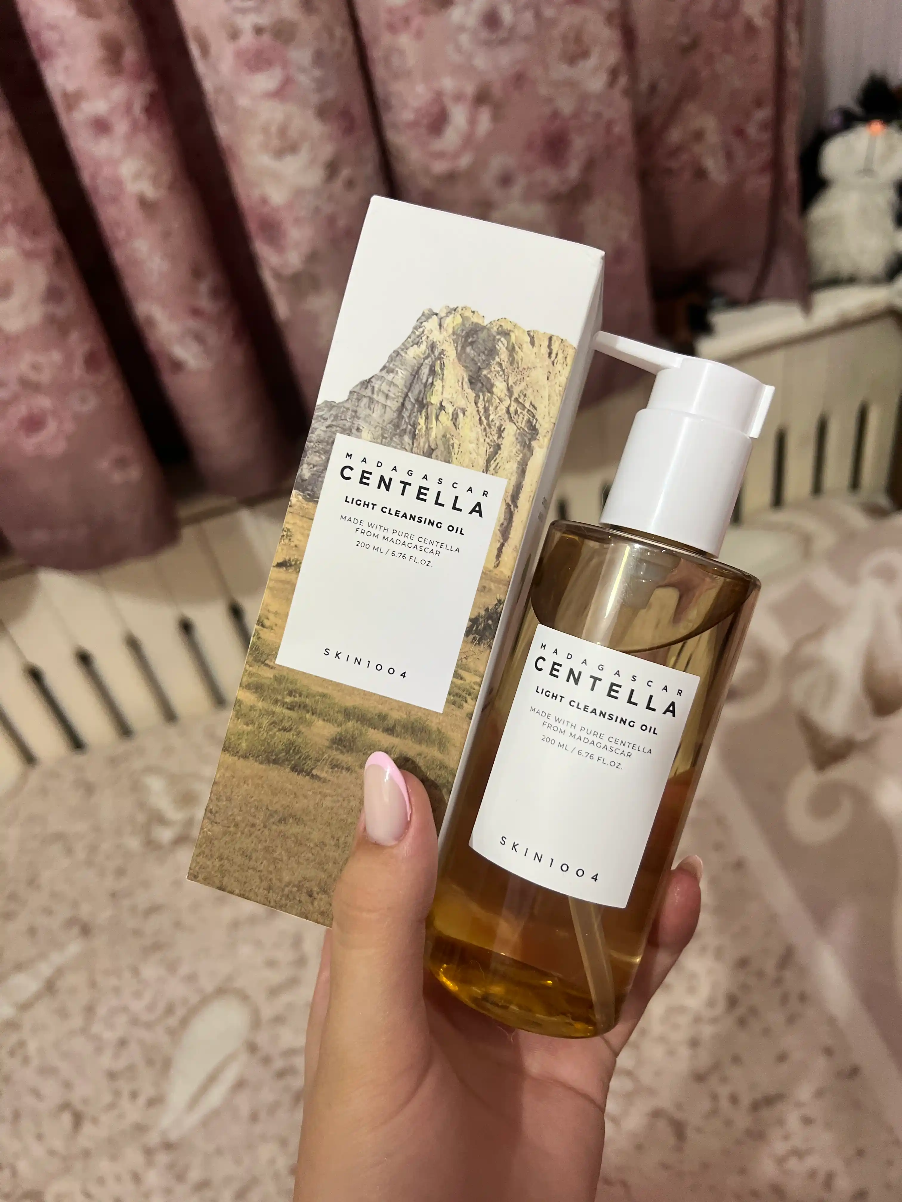 Gidrofil moy — SKIN1004 Madagascar Centella Light Cleansing Oil