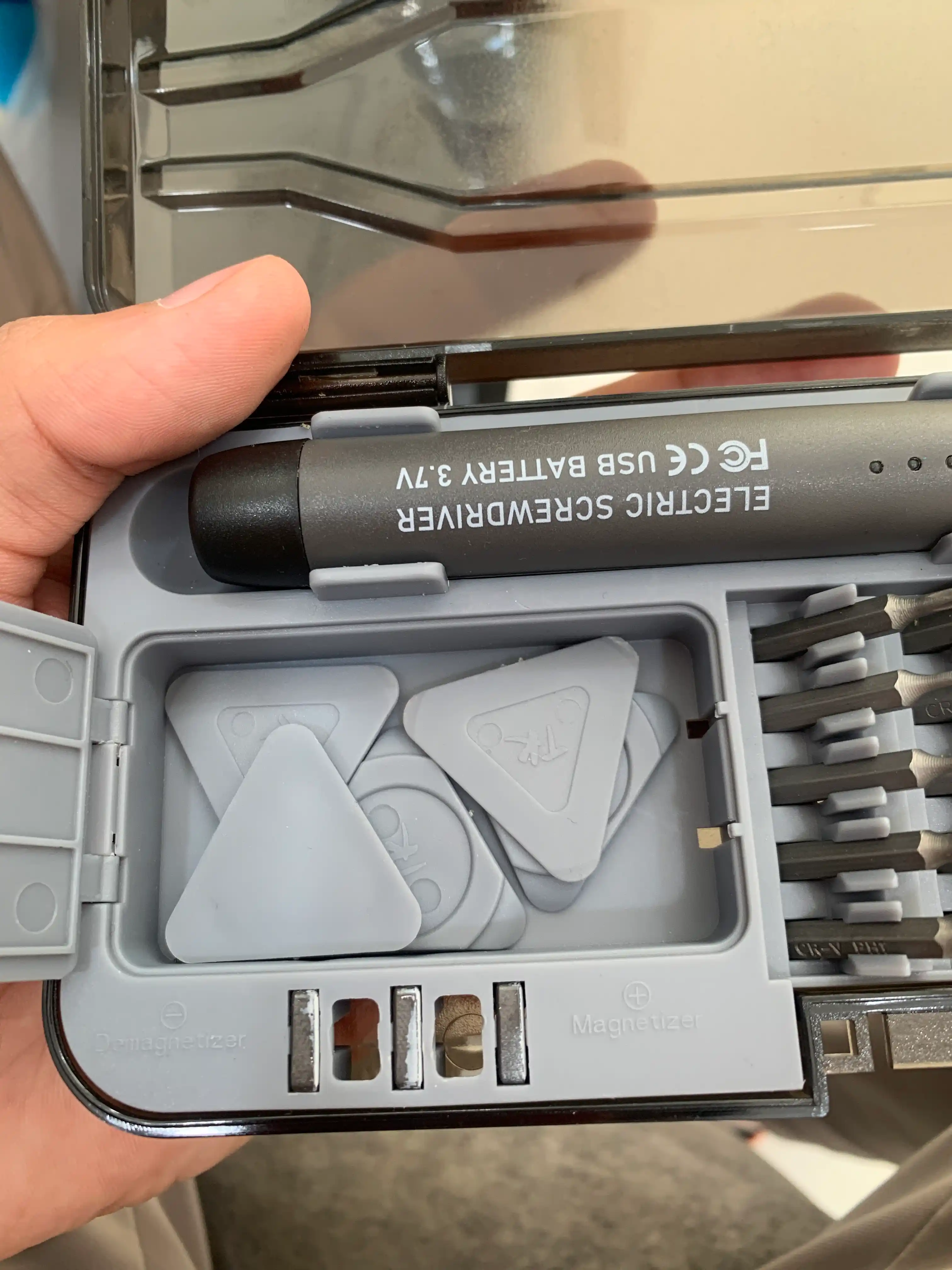 USB tez zaryadlanadigan  otvyortkalar to'plami -ko'p bitli portativ ta'mirlash asbobi