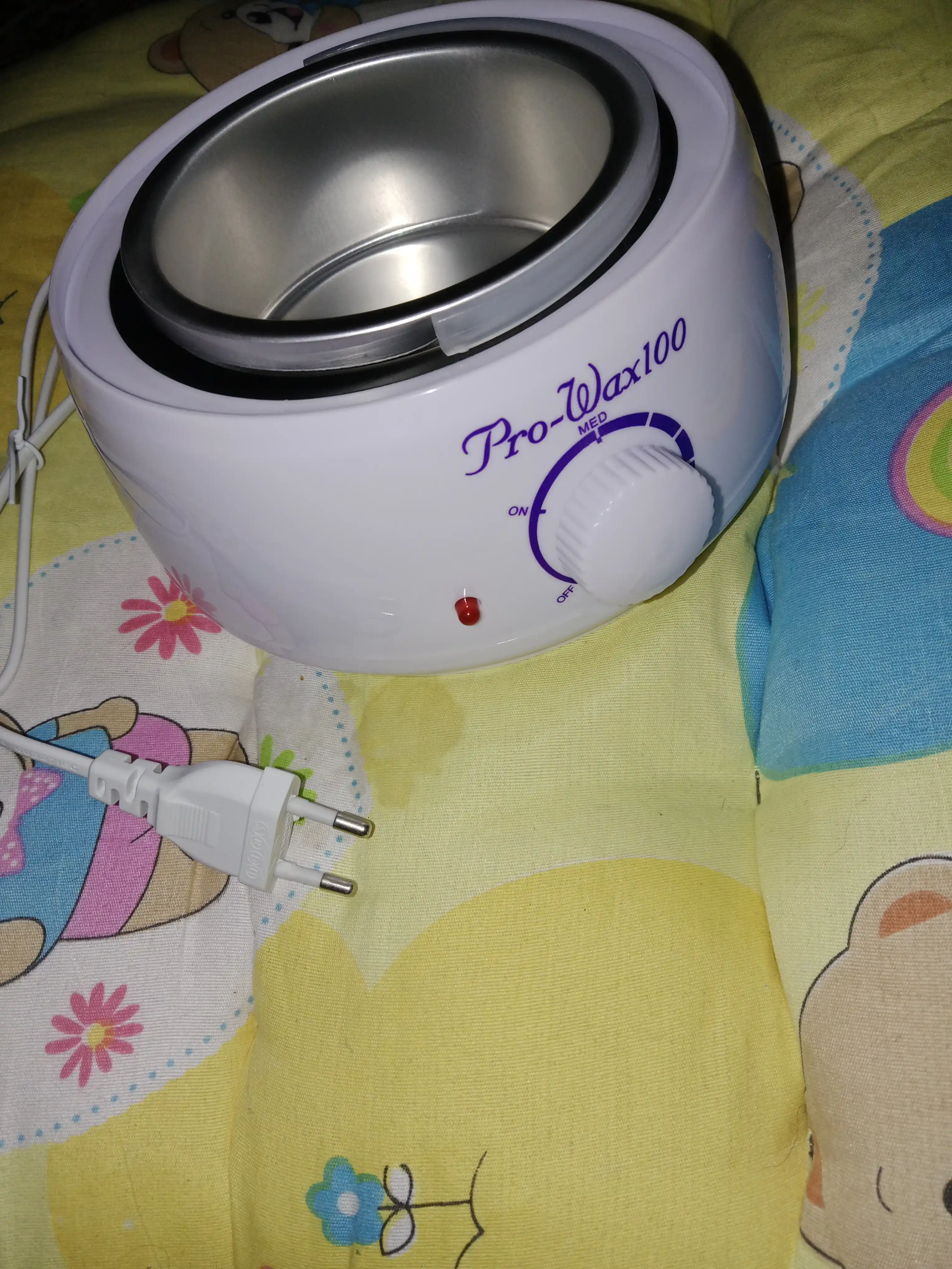 Depilatsiya to'plami: mum, depilyatsiya qozoncha, depilatsiya mumi 100 g, cho'p, 10 dona
