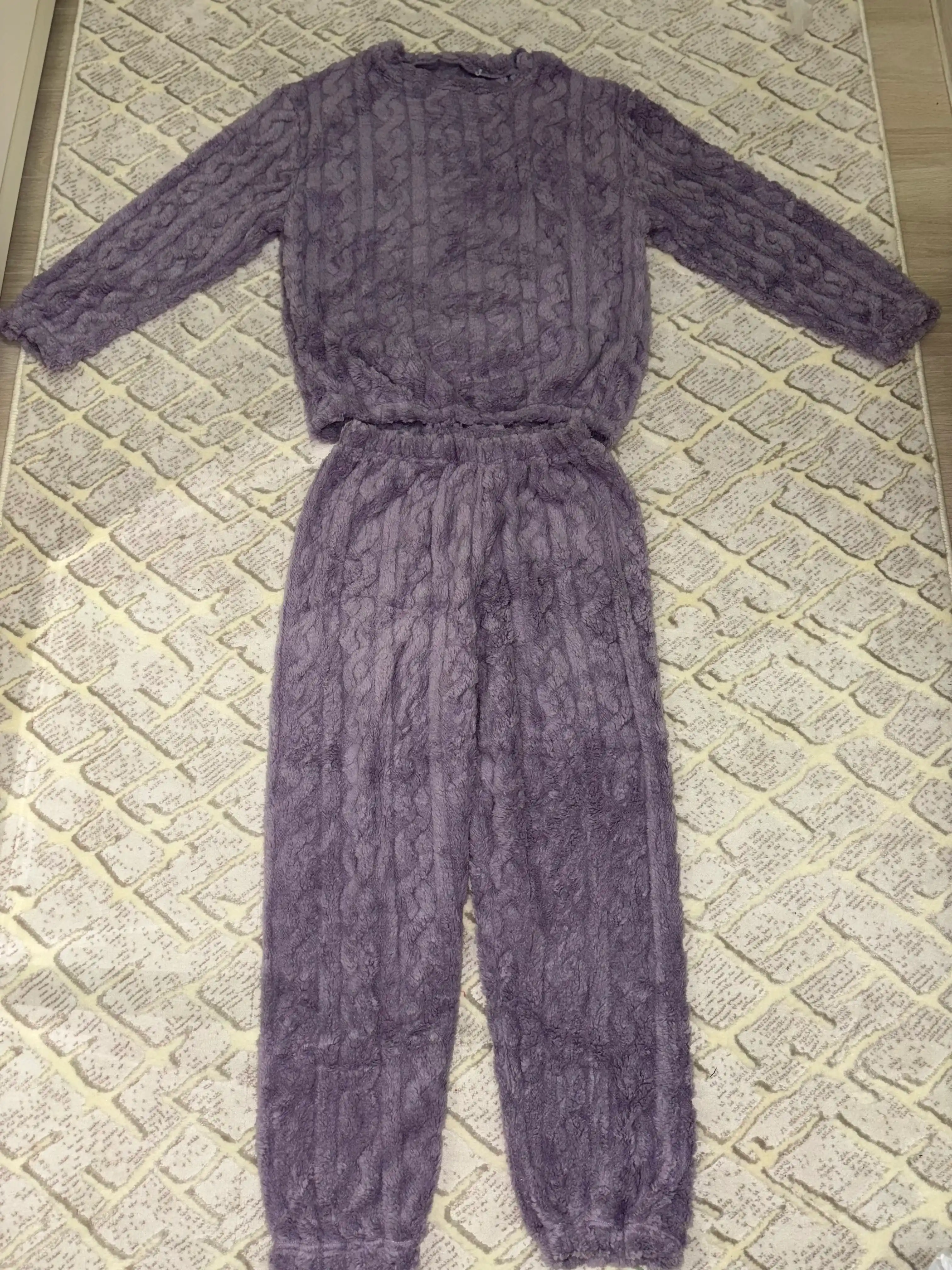 Ayollar va qizlar uchun issiq qishki flizli pijama dvoyka, komplekt shim, triko, kofta