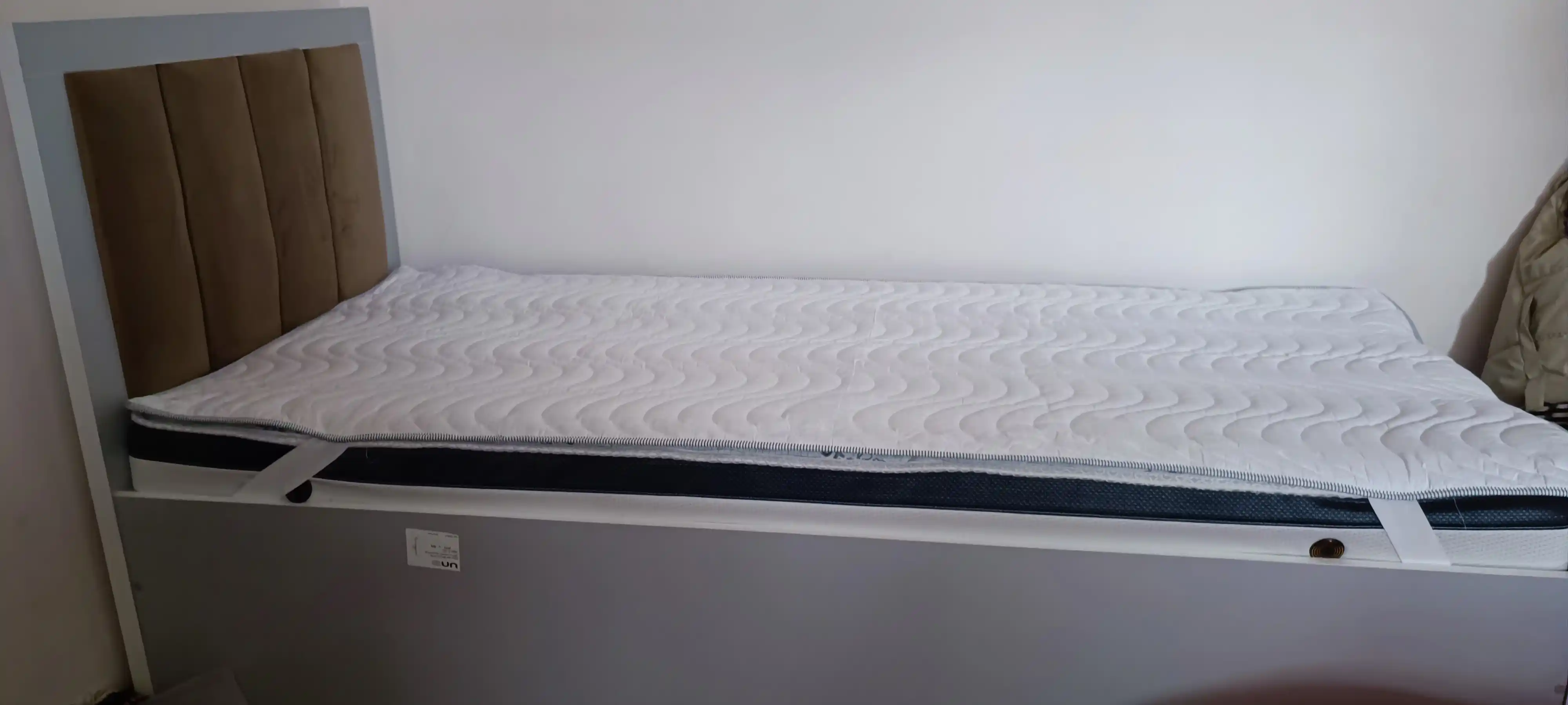 Matras uchun himoya yopgich, Topper, qavilgan, rezinali, 90x200, 160x200, 180x200