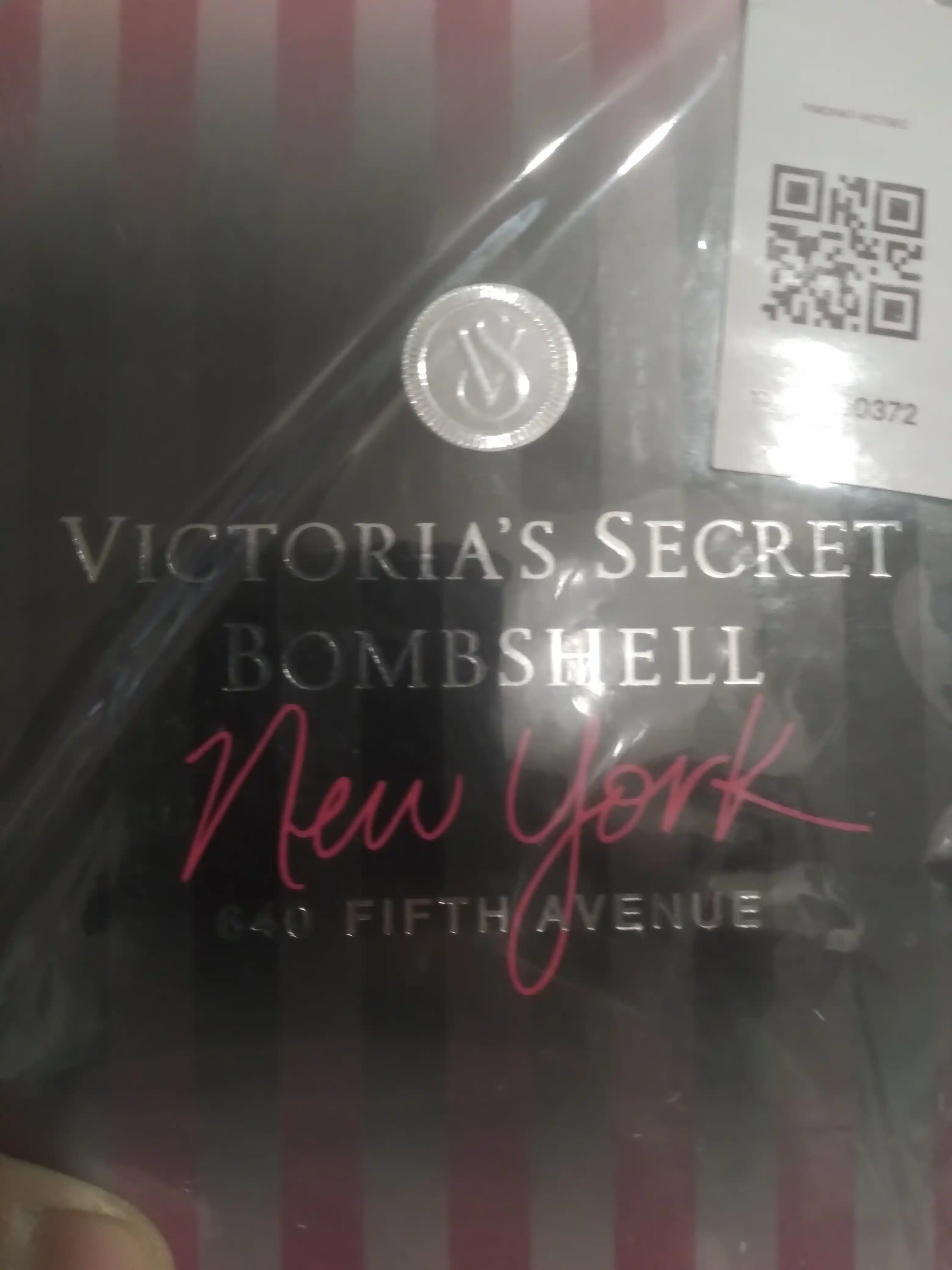 Ayollar uchun parfumlangan suv Victoria's Secret Rose Bombshell, 100 мл