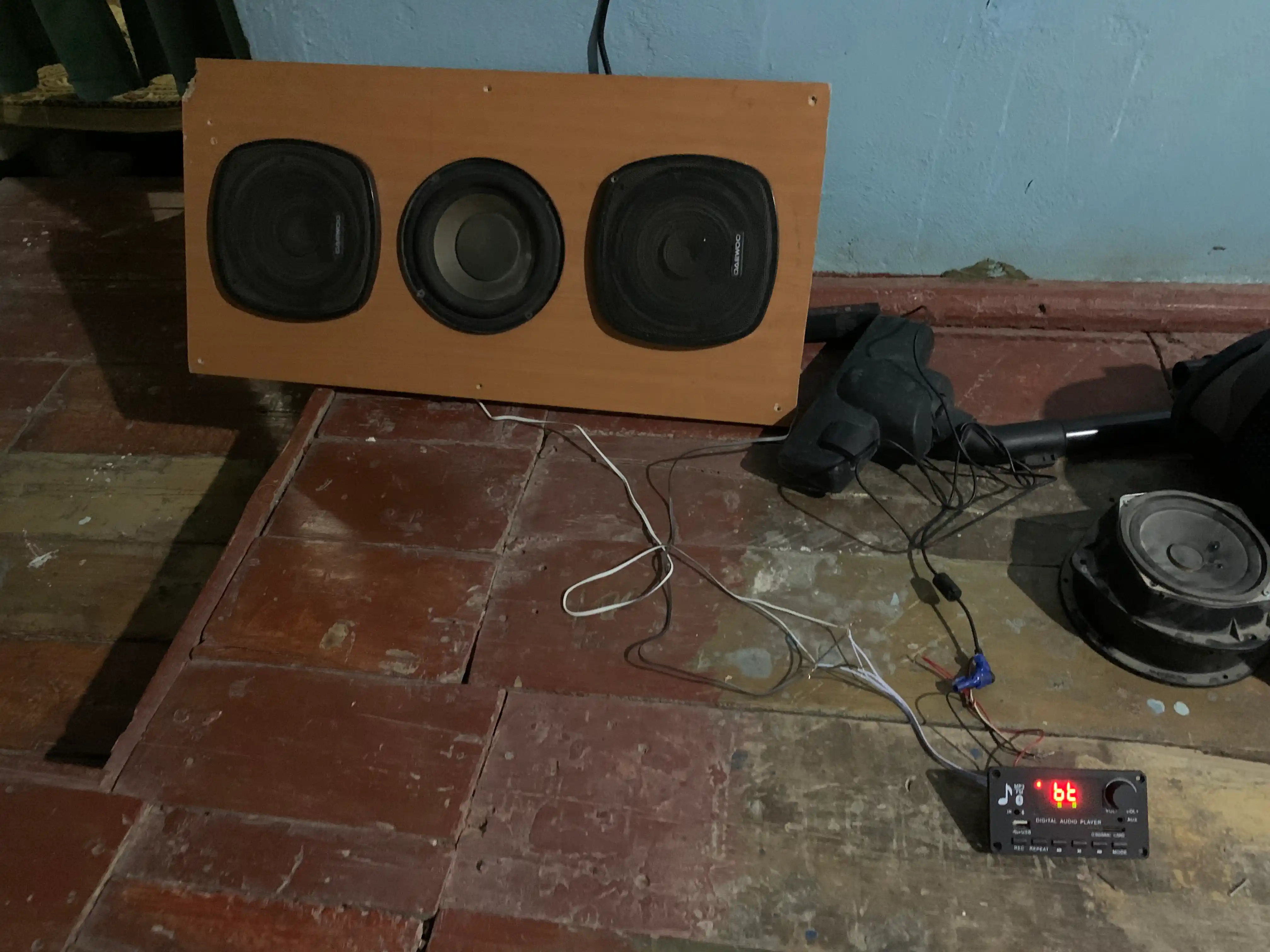 JQ-D009BT Bluetooth 5.0 MP3 аудио модуль, USB TF FM AUX, 2×40W