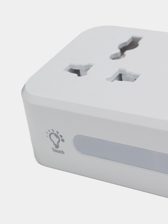 Devorga o'rnatilgan kuchlanish himoyachisi 2500W-10 amperli Ldnio SC2311 USB  bilan
