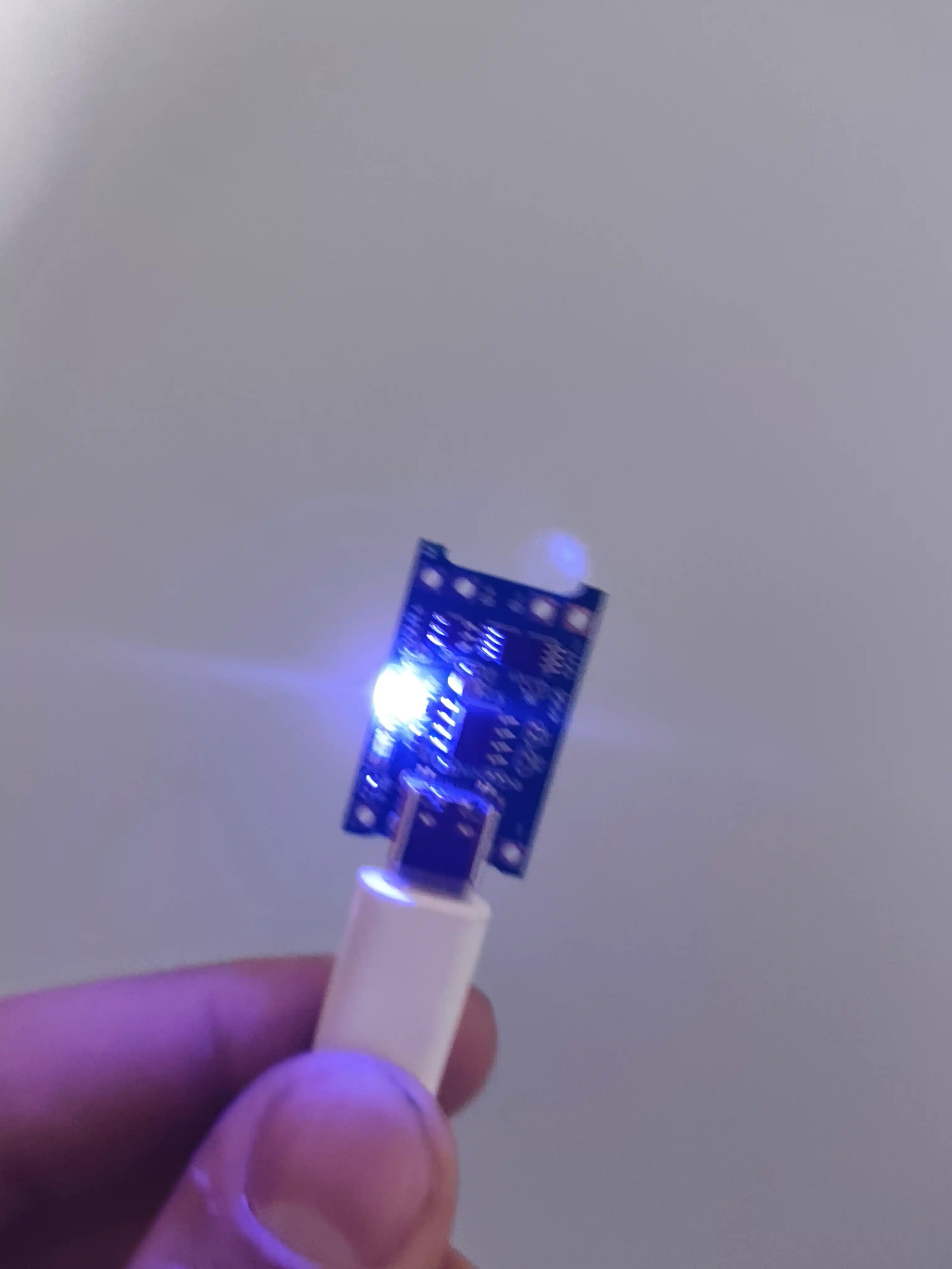 TP4056A Type-C va Micro USB litiy batareyalarini zaryadlash va himoyalash moduli