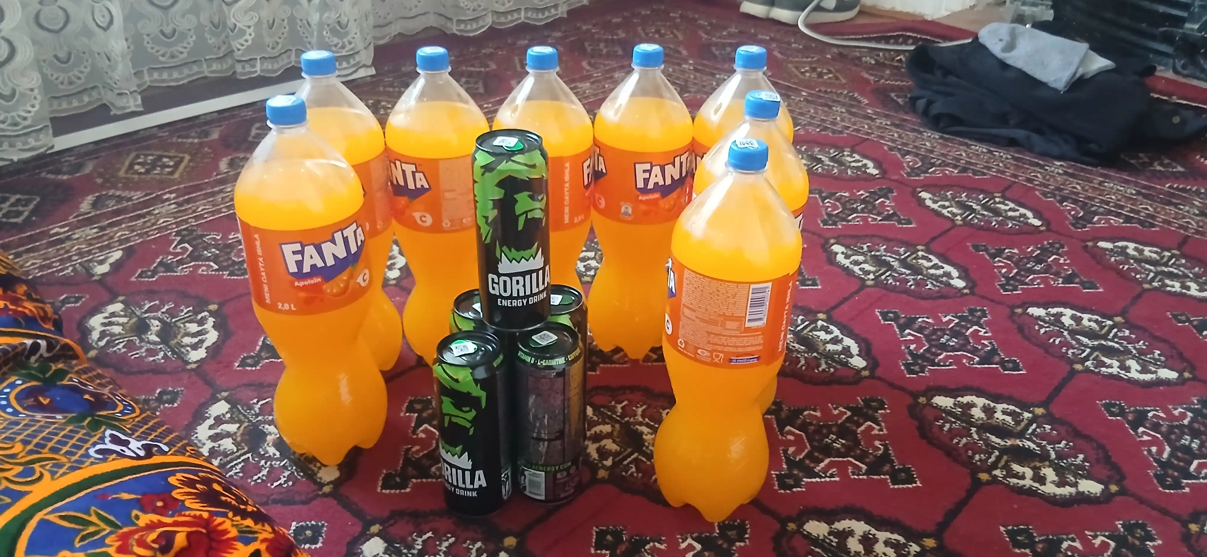 Gazlangan ichimlik Fanta Orange, 2 l
