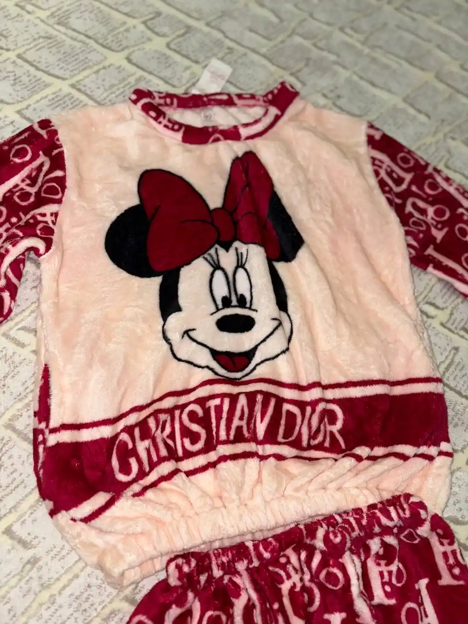 Pijama ayollar uchun