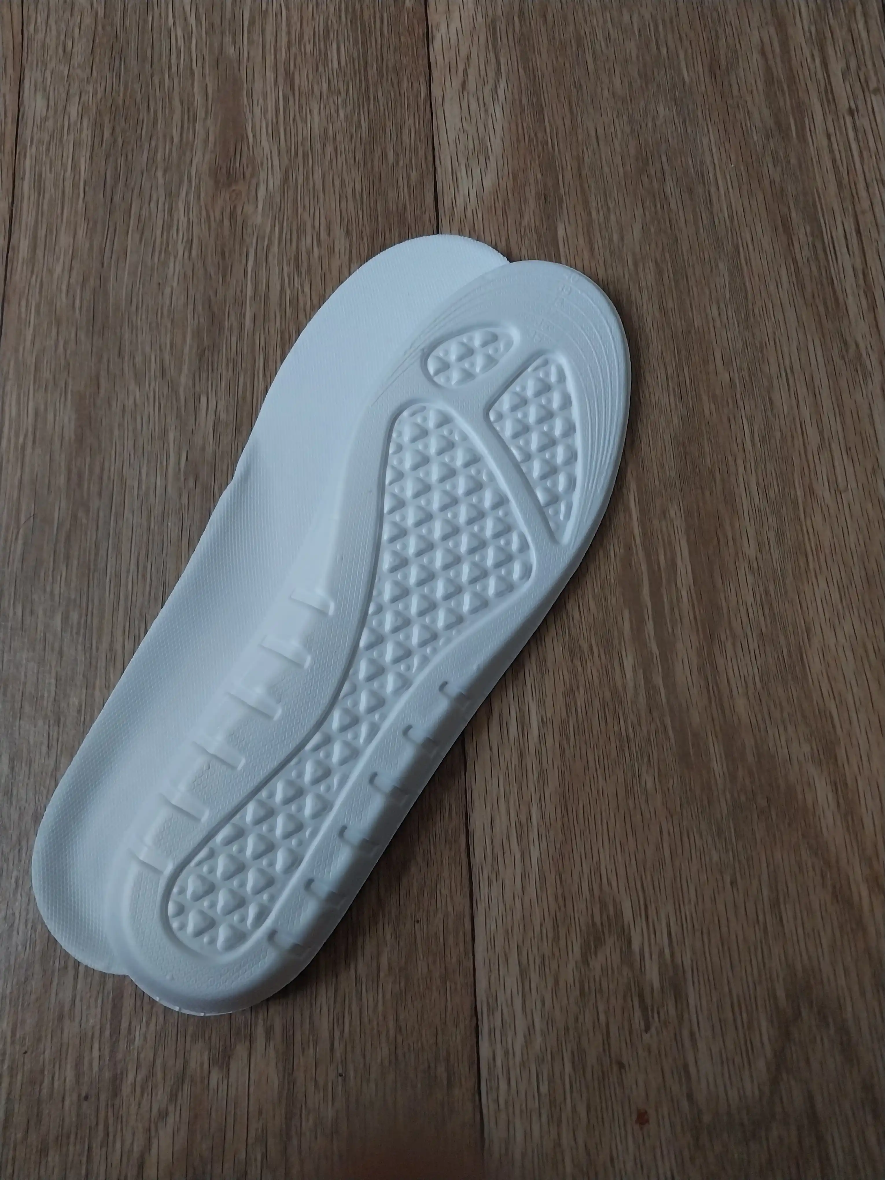 Стельки с эффектом памяти Memory Foam, 3 модели