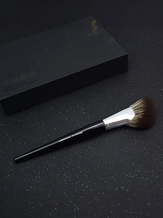 Professional makiyaj cho‘tkasi, Sephora Pro