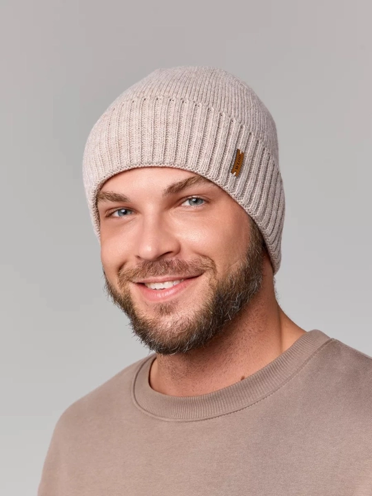 Erkaklar, ayollar shapkasi, bosh kiyimlari