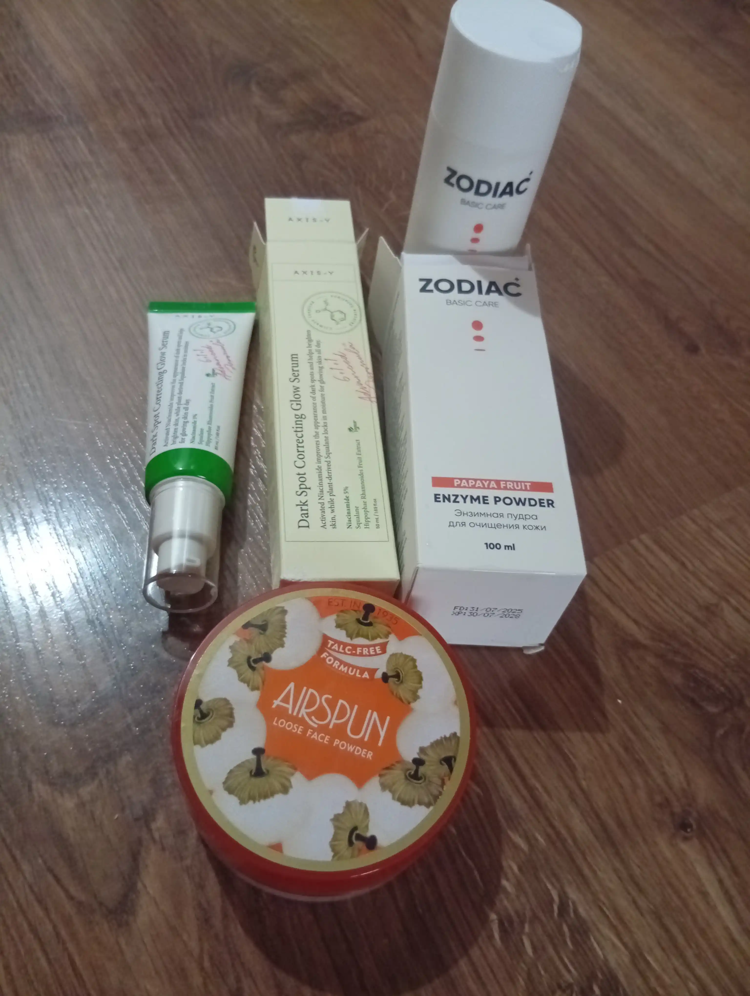 Очищающая пенка для сужения пор SKIN1004 Madagascar Centella Poremizing Cleansing Foam