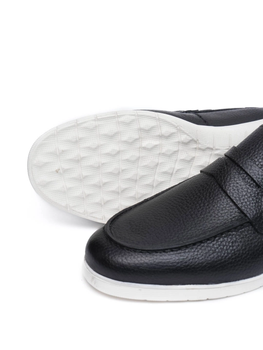 Erkaklar slip-onlari TEZCAN