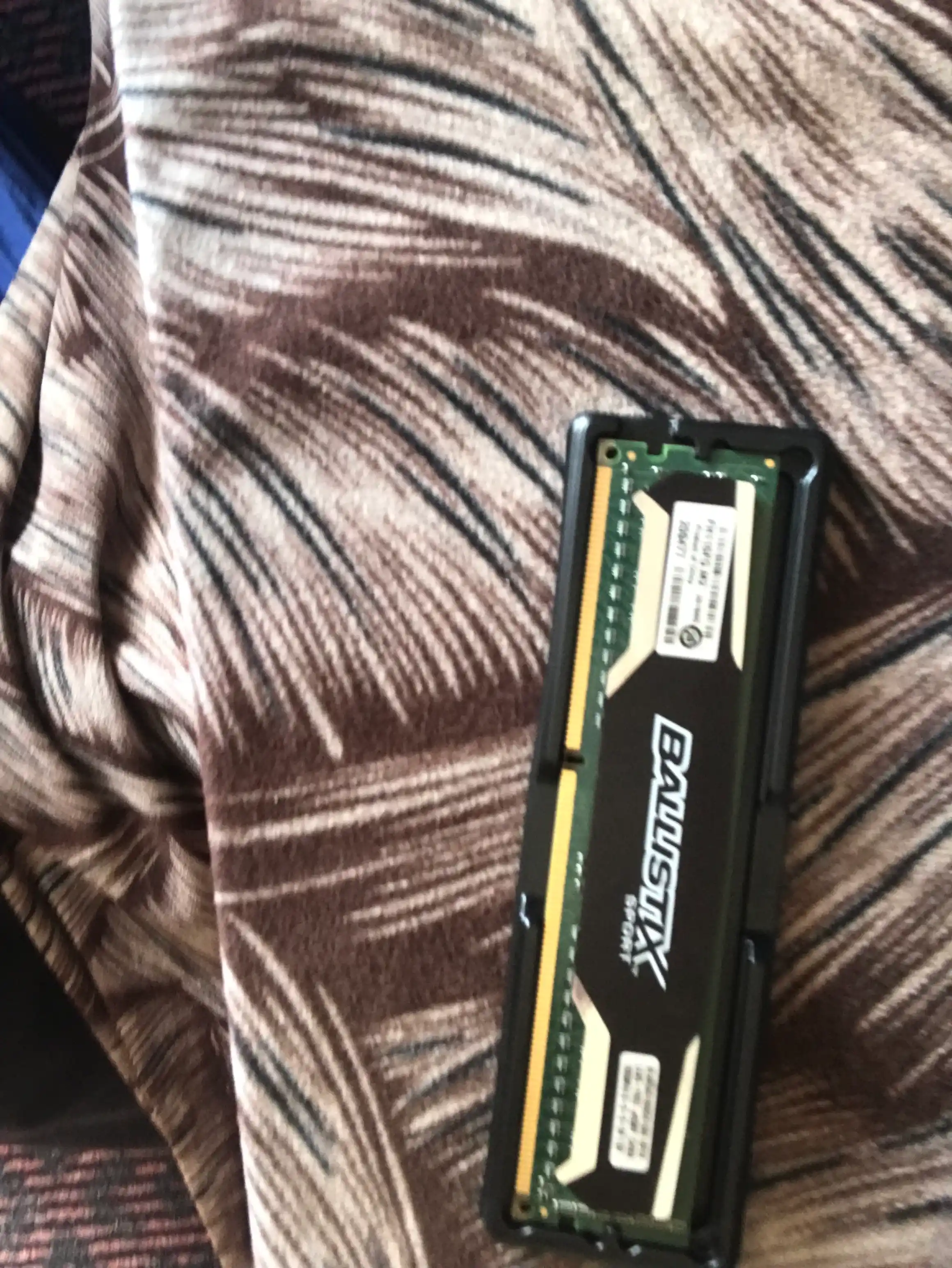 Оперативная память Kingston DDR3 1600 MHz, 8 ГБ, черный цвет