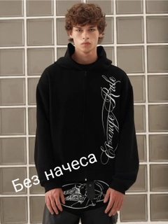 Черное стекло