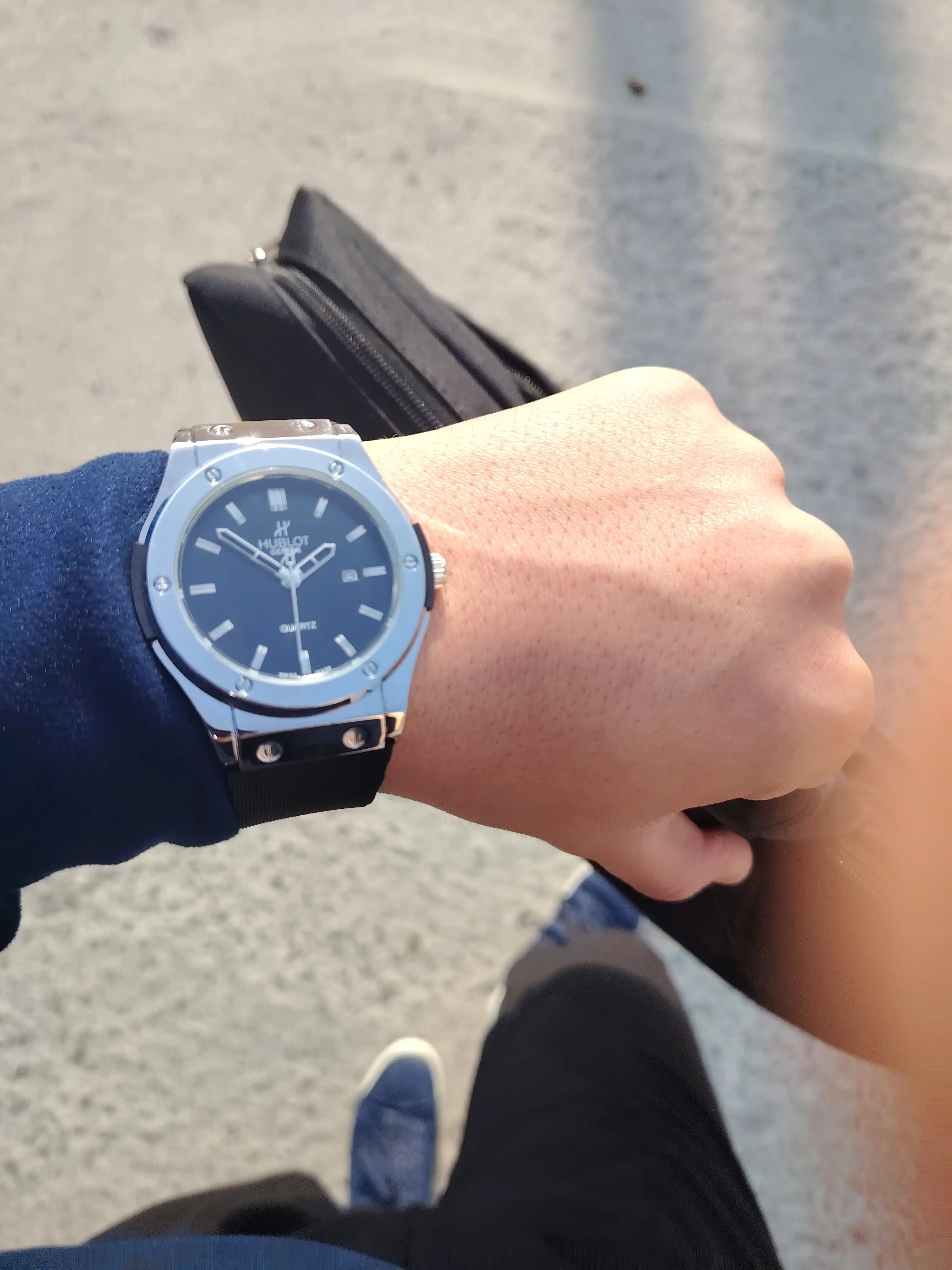 Erkaklar qo'l soati Hublot, har qanday uslubga mos keluvchi universal dizayn, quti bilan