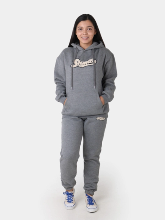 Ayollar sport kostyumi: hudi va jogger shimlar, iliq flis, liloviy