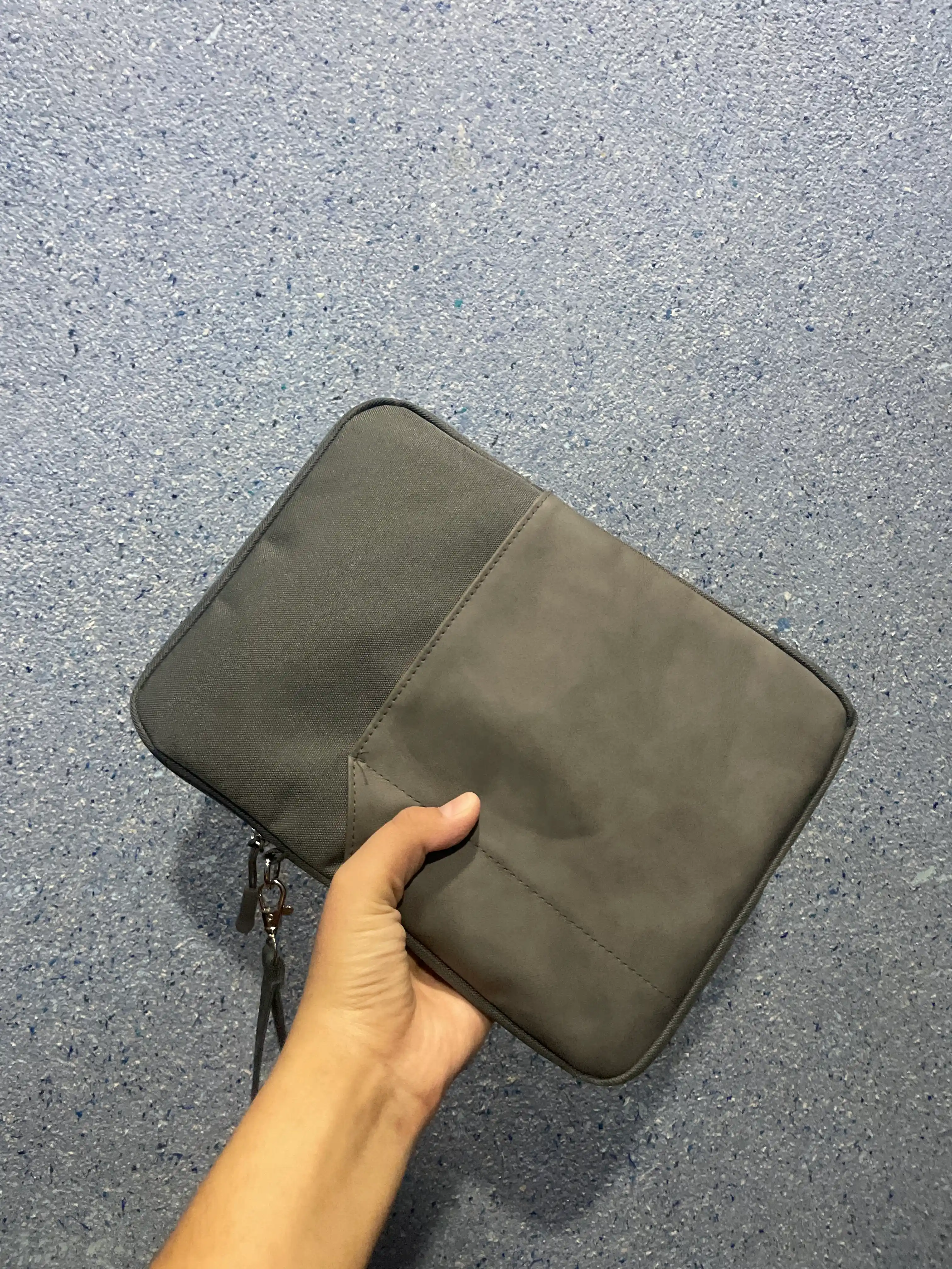 Ipad, planshet uchun zamonaviy ko'p funksiyali sumka